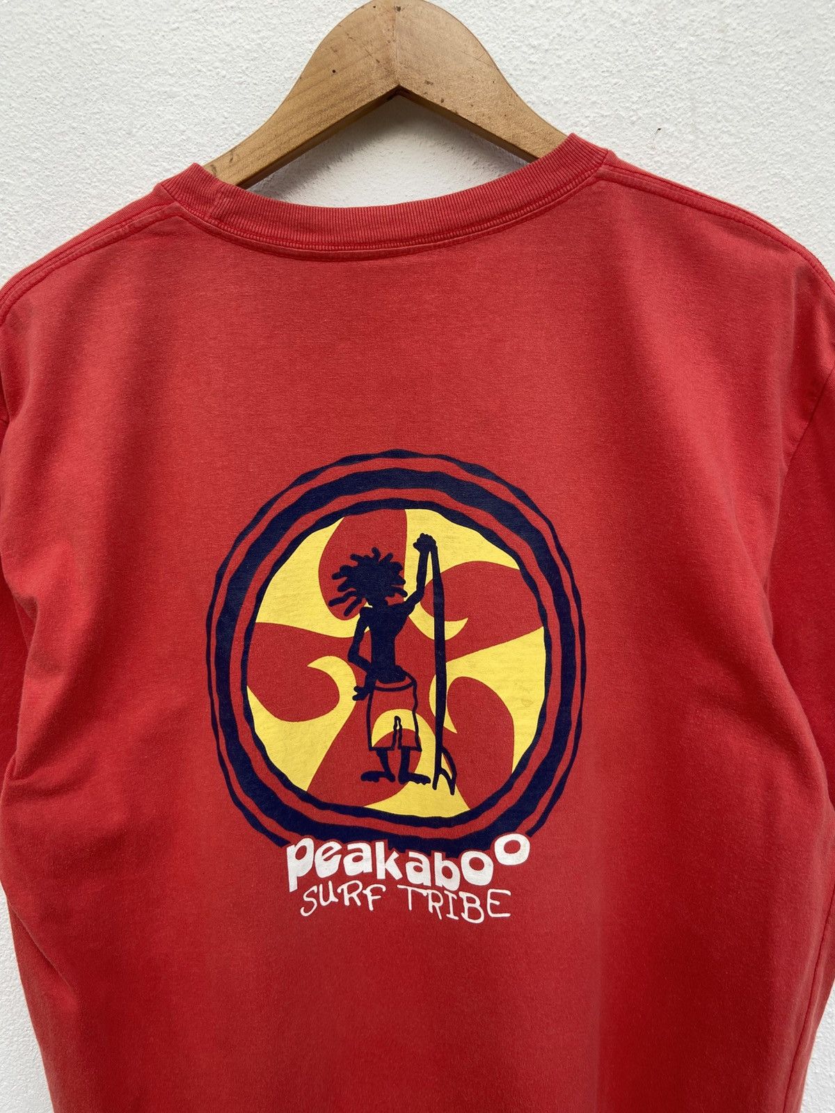Sun Surf Vintage 90s Vintage Peakaboo t shirt surf tribe Size US L / EU 52-54 / 3 - 2 Thumbnail