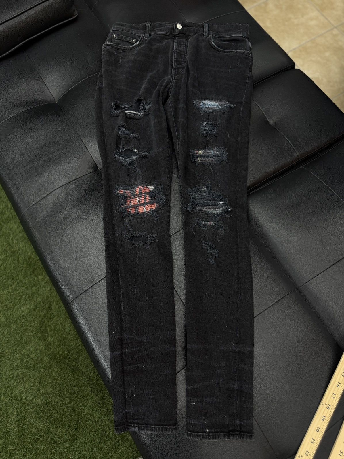 Amiri Amiri Jeans Black Colorful Patch Size 33 🧼 Size US 33 - 1 Thumbnail