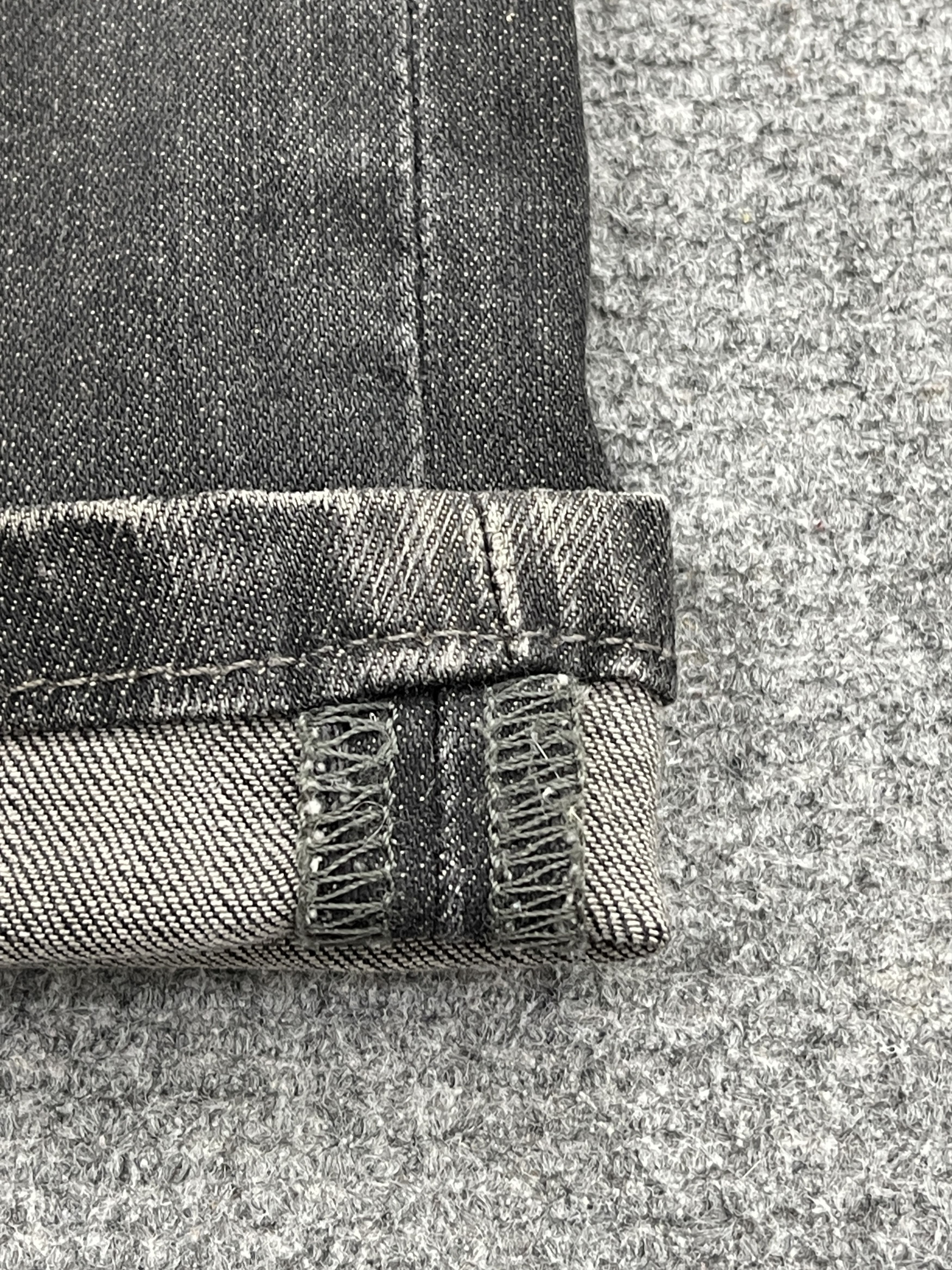 Levi's Vintage Levis 559 Black Jeans DP2509 Size US 43 - 9 Thumbnail