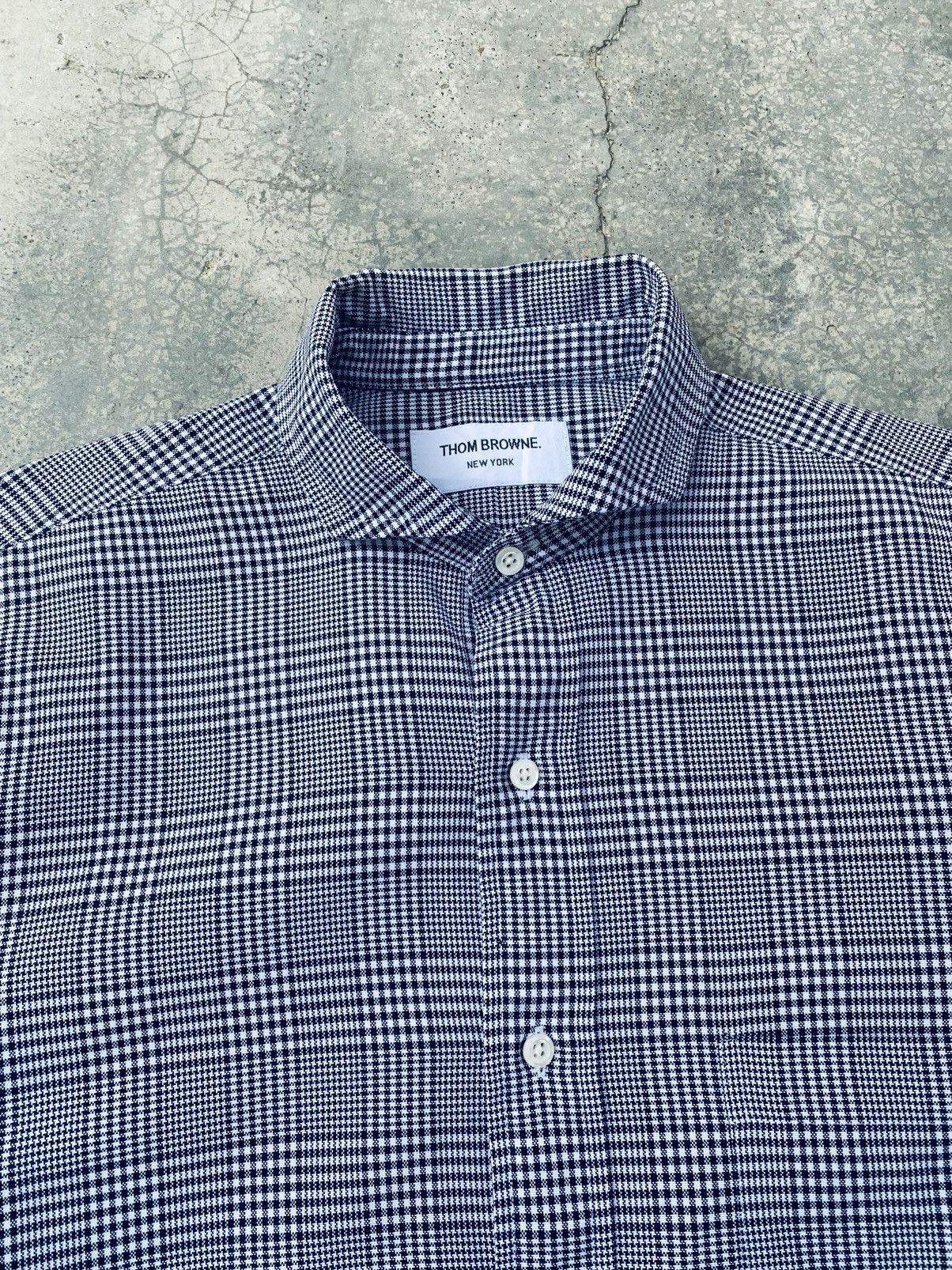 Thom Browne Thom Browne New York Button Ups Long Sleeve Size M / US 6-8 / IT 42-44 - 4 Thumbnail