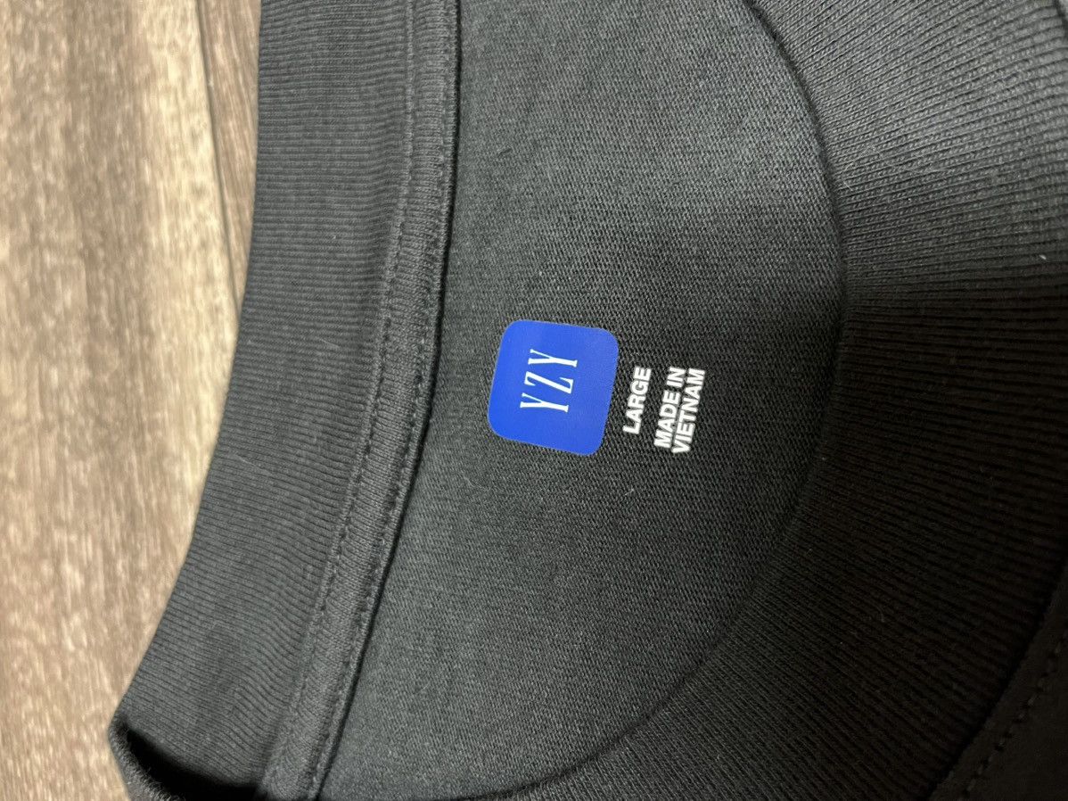 Gap × Kanye West × Yeezy Yzy X Gap Black Tee Size US L / EU 52-54 / 3 - 3 Thumbnail