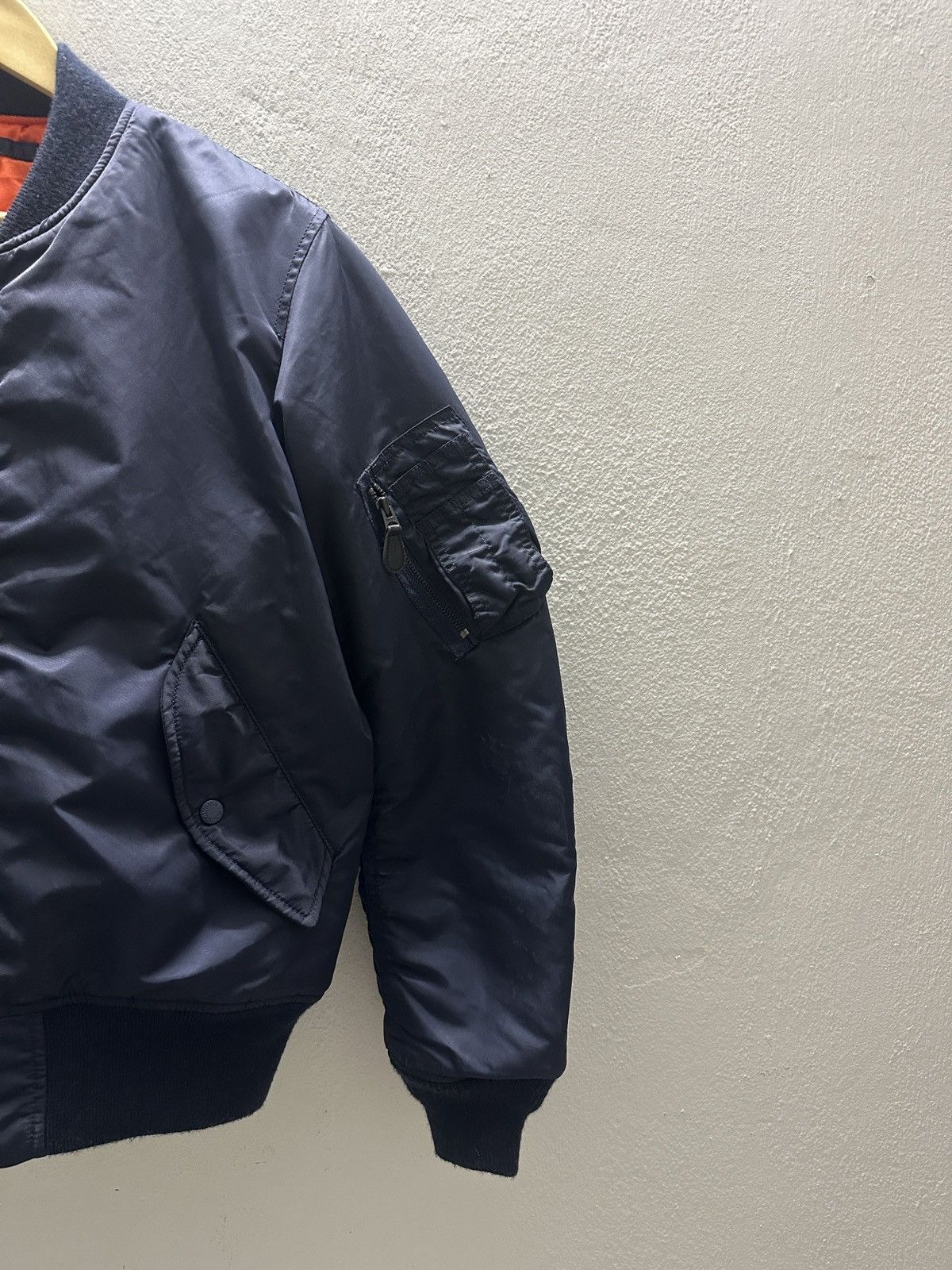 Avirex × Vintage Best Offer 🛒 Vintage Avirex Ma-1 Bomber Jacket Size US L / EU 52-54 / 3 - 6 Thumbnail