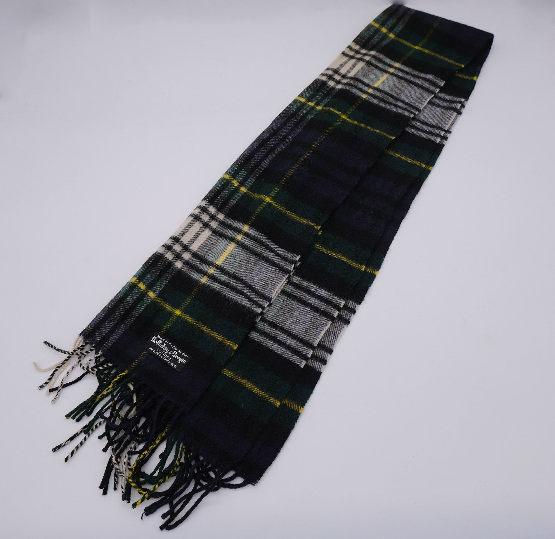 Holliday & Brown Holliday and Brown, green scarf, cashmere, made in the UK Size ONE SIZE - 1 Thumbnail