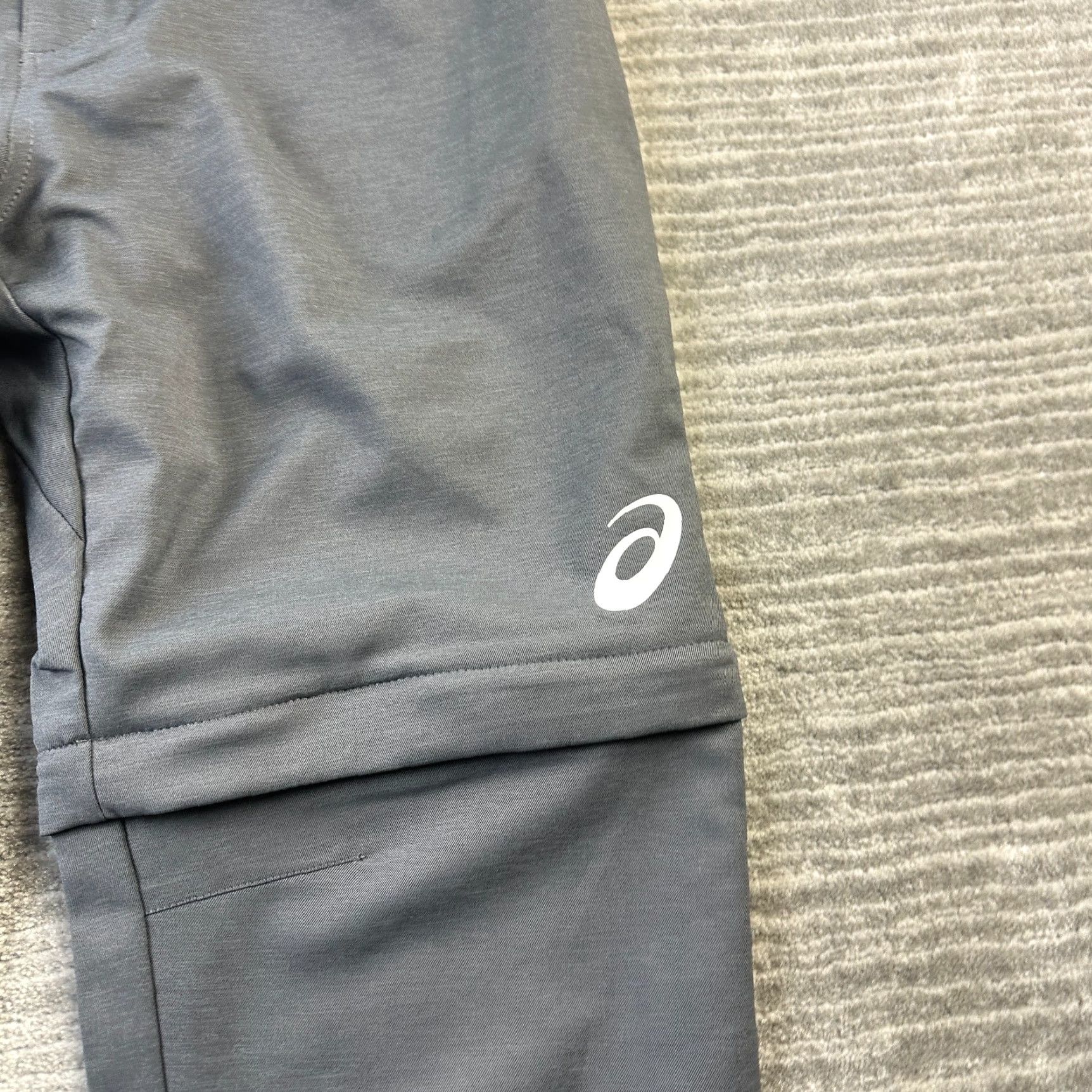 Asics ASICS Pants Mens XL Gray Convertible Tokyo 2020 Olympics Running & Jogging Sweatpants Size US 36 / EU 52 - 4 Thumbnail