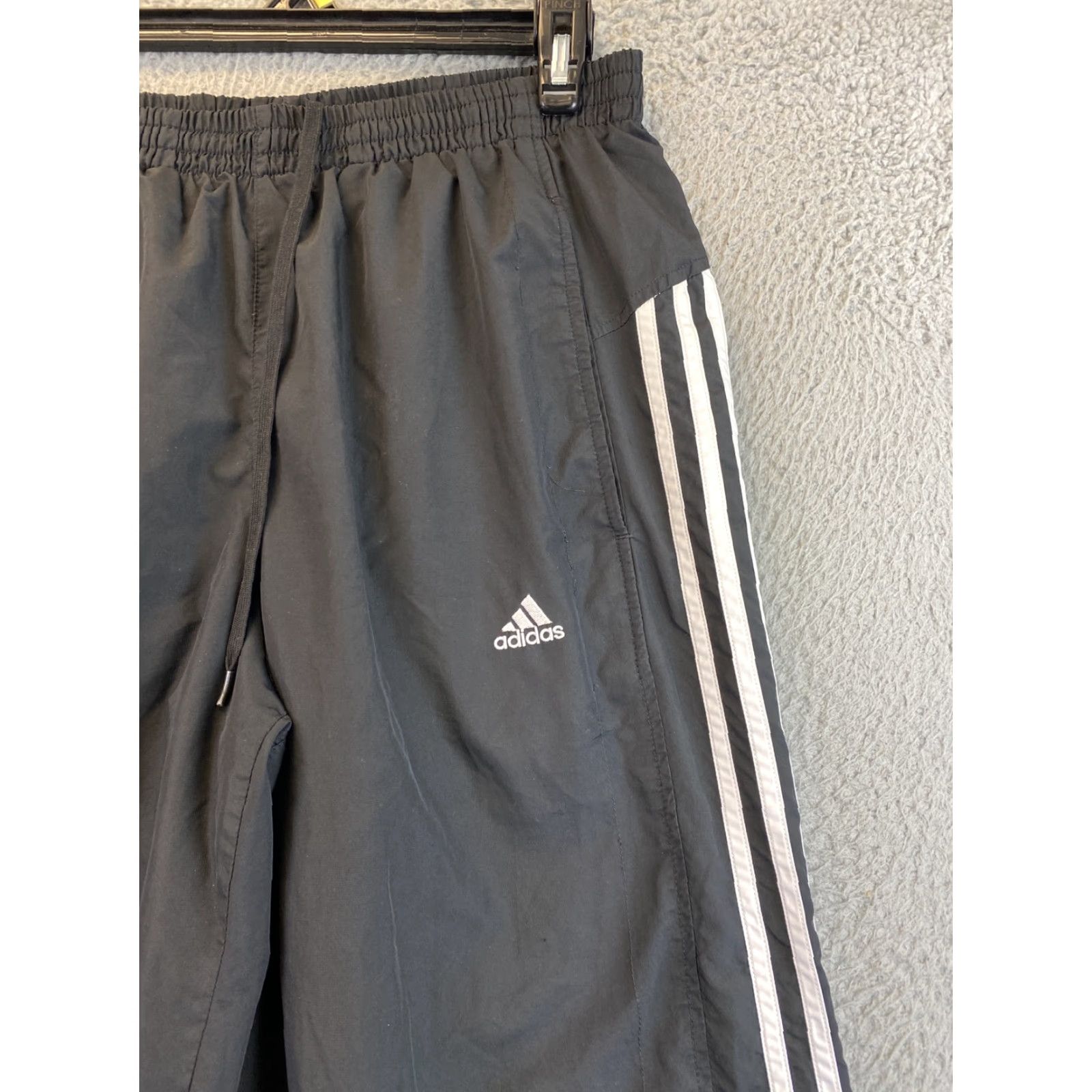 Adidas Adidas Track Pants Adult Medium Black/White 3-Stripe Drawstring Regular Fit Mens Size US 31 - 2 Thumbnail