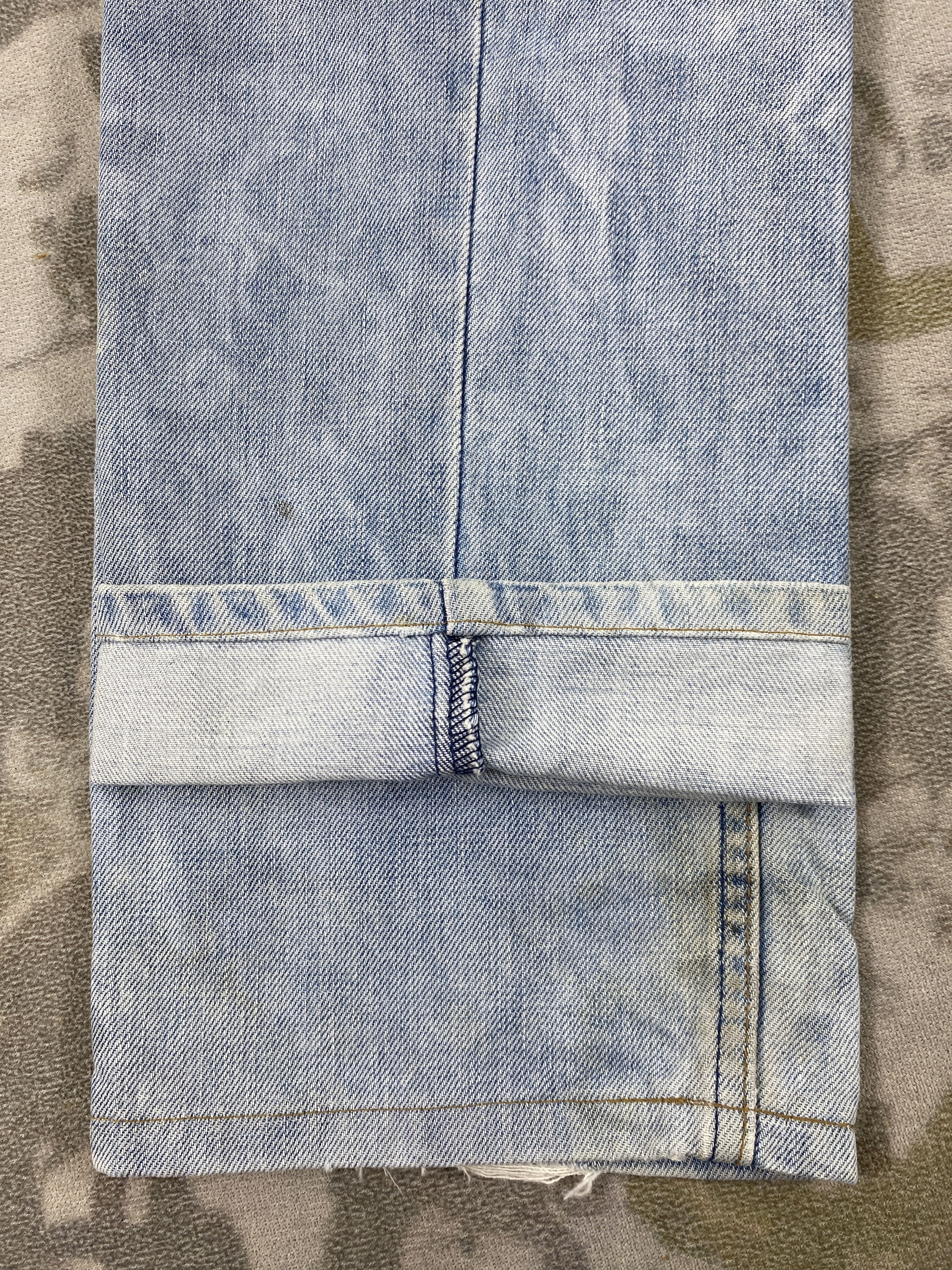 Levi's Distressed Blue Vintage Levi's 507 Jeans 31x31.5- JN3908 Size US 31 - 12 Thumbnail