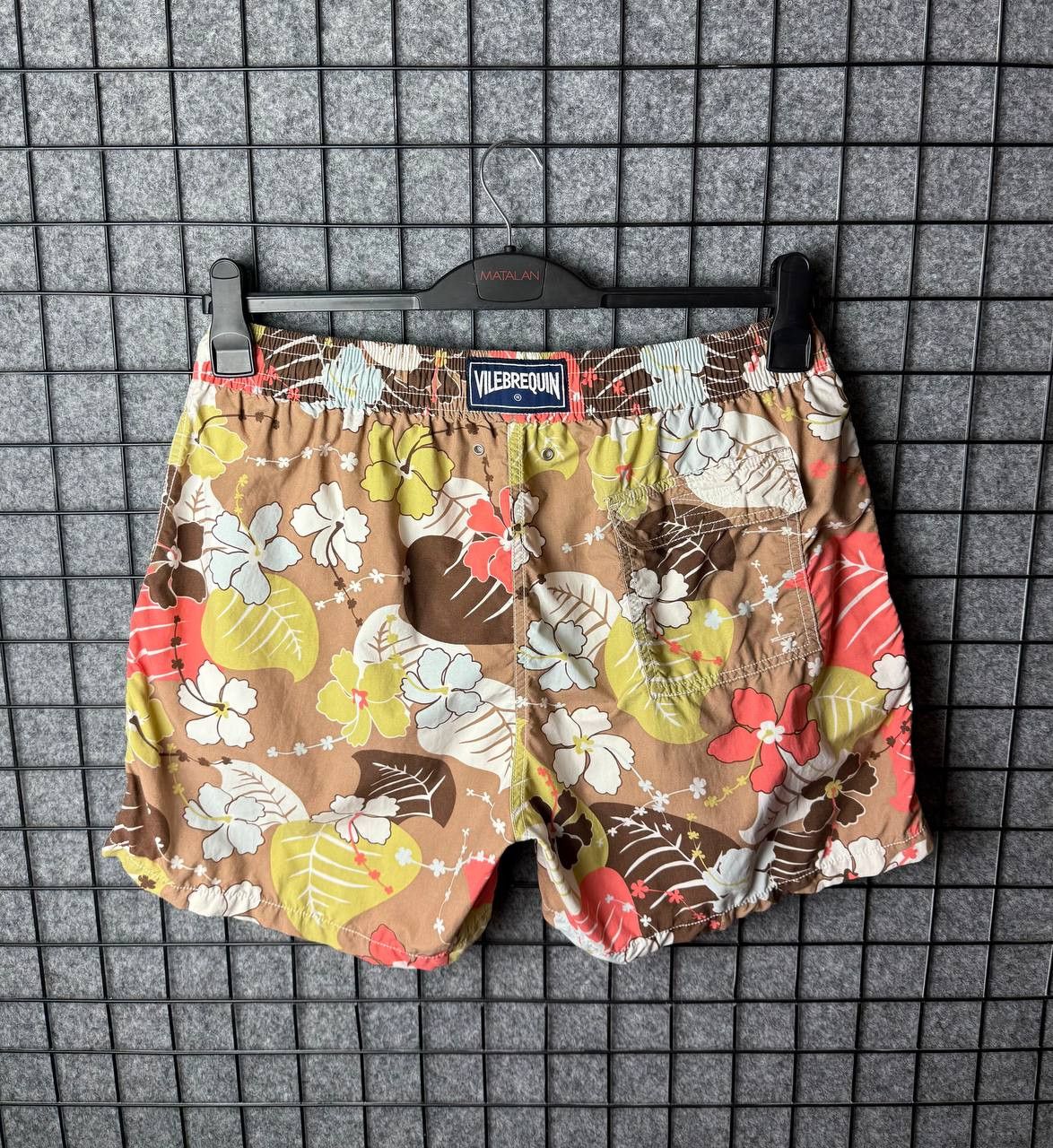 Vilebrequin Vilebrequin shorts swimmer beach size XLarge Size US 36 / EU 52 - 1 Thumbnail