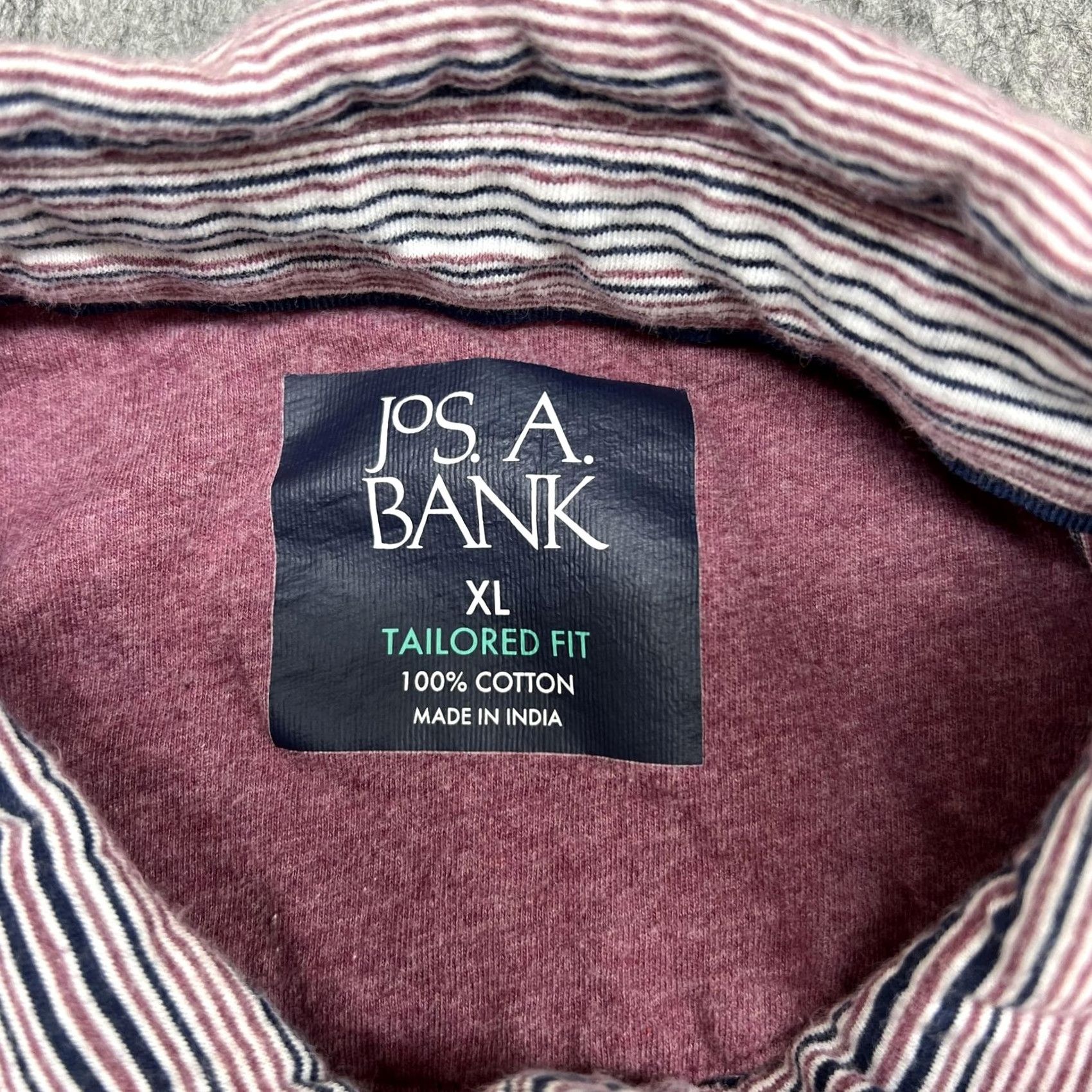 Jos. A. Bank VINTAGE? No not vintage. Size US XL / EU 56 / 4 - 3 Thumbnail