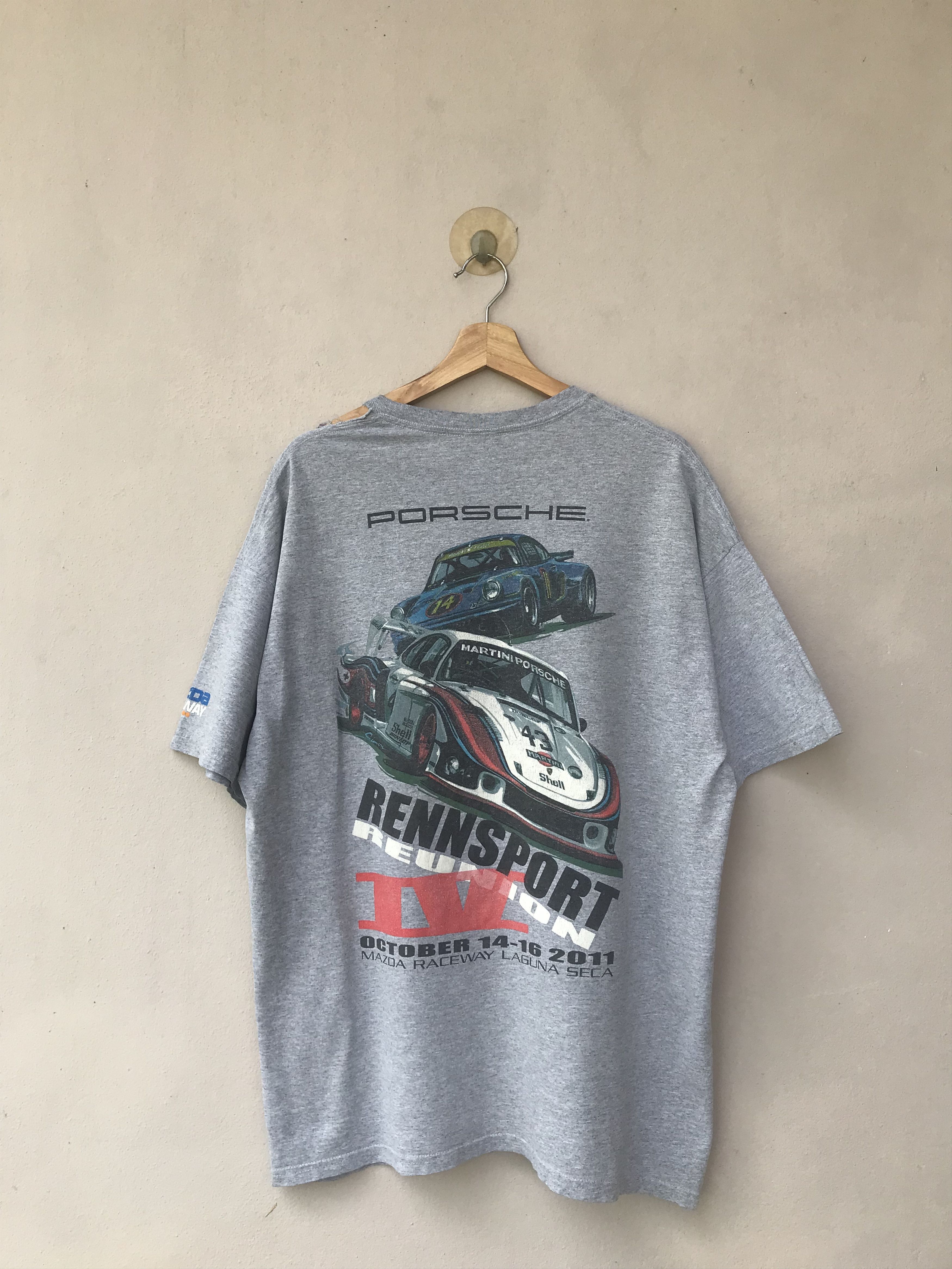 Porsche Design Vintage Y2k Porsche Mazda Raceway Tee nascar racing Size US XL / EU 56 / 4 - 8 Thumbnail