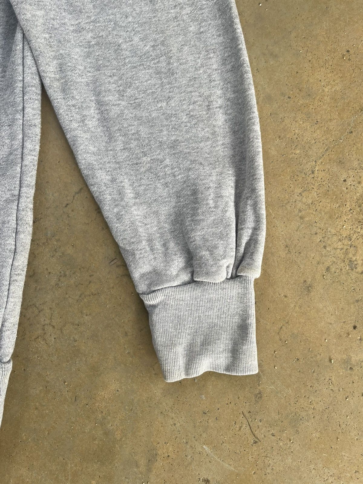 Levi's Vintage 1998 Levi’s Gray Hoodie – Made in Japan – Size L Size US L / EU 52-54 / 3 - 18 Thumbnail