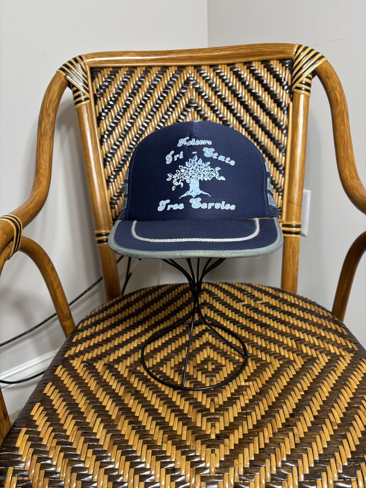 Vintage Vintage Tri State Tree Service 3 Stripe Trucker Hat Size ONE SIZE - 1 Thumbnail