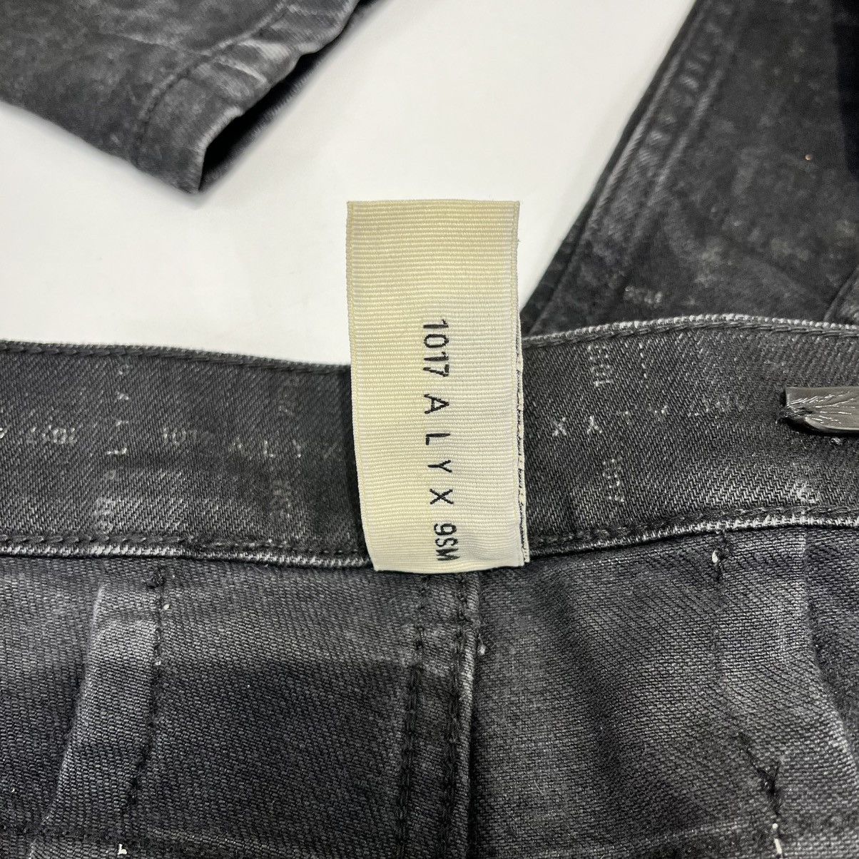 1017 ALYX 9SM 1017 ALYX 9SM Cargo Denim Jeans Black Size US 32 / EU 48 - 7 Thumbnail