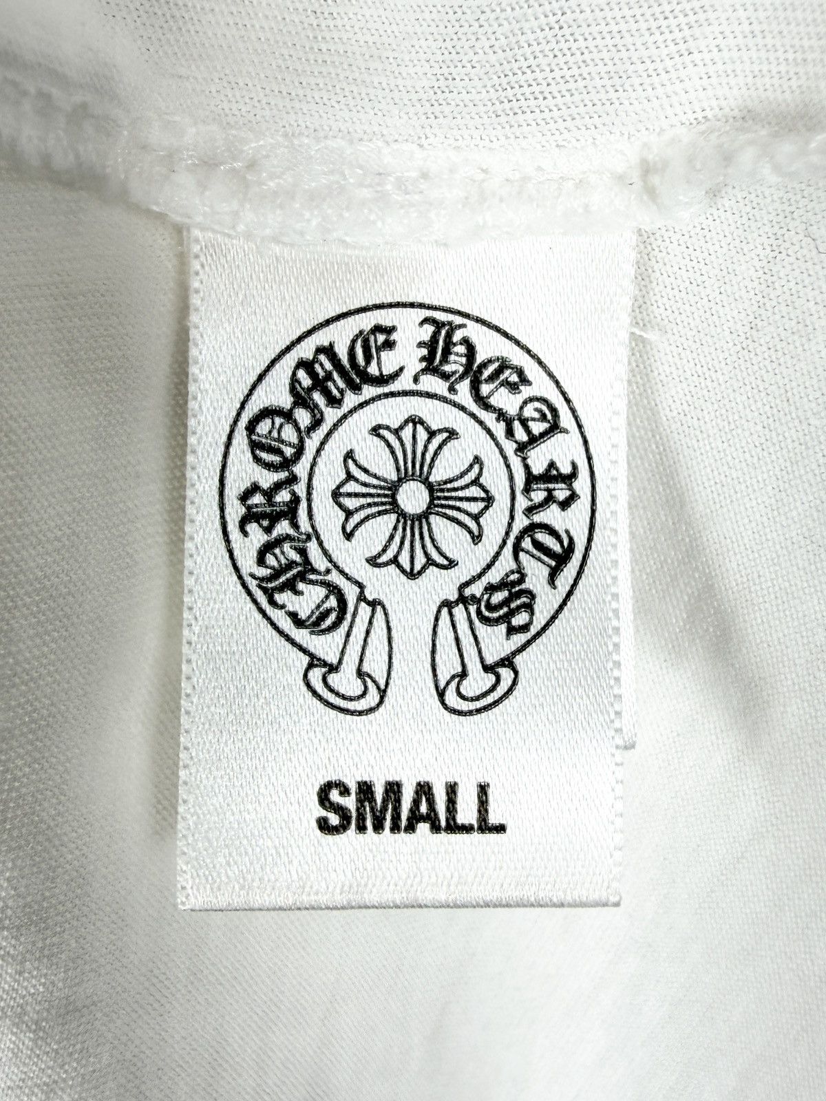 Chrome Hearts Chrome Hearts Vintage Fleur Logo Vneck Tshirt White Size US S / EU 44-46 / 1 - 5 Thumbnail