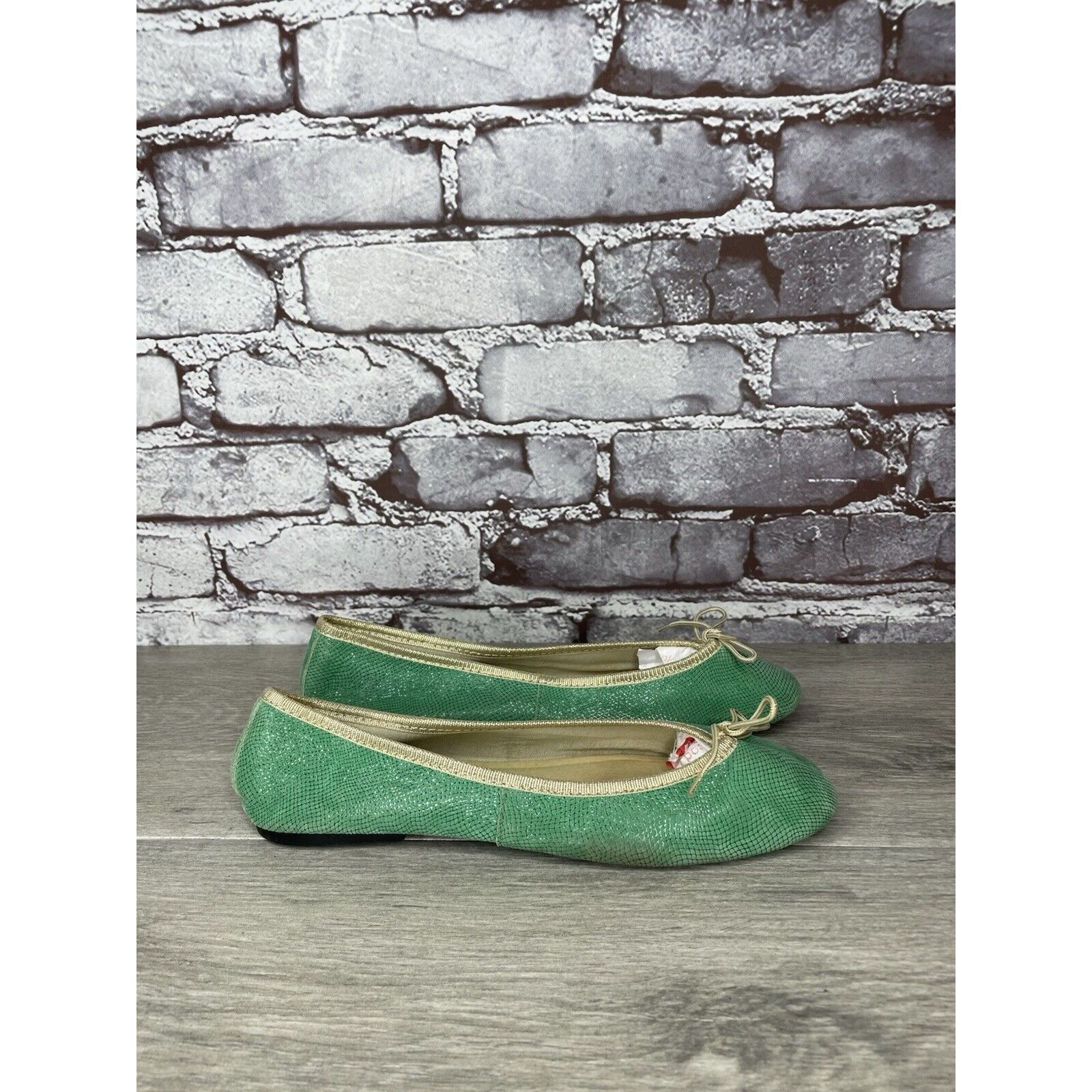 Other London Sole Green Leather Animal Print FRANCE Ballet Flats W Size US 8.5 / IT 38.5 - 12 Thumbnail