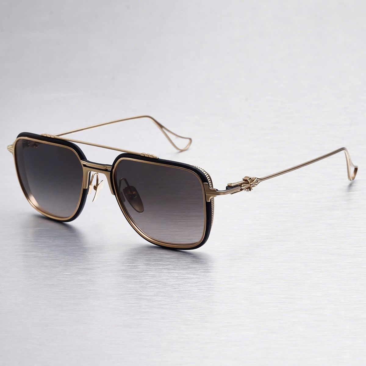 Chrome Hearts CHROME HEARTS HUMPSTER MATTE BLACK/ GOLD PLATED SUNGLASSES Size ONE SIZE - 2 Thumbnail