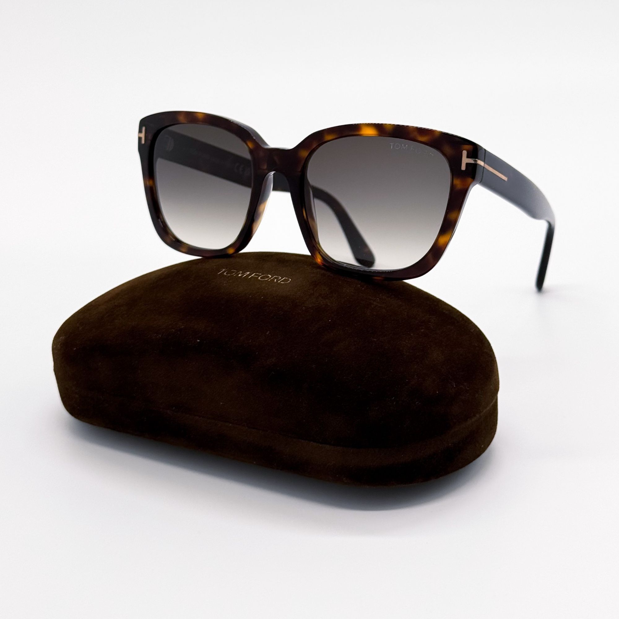 Tom Ford Sunglasses Fiore TF1195 52B Havana Frame Gradient Brown Lens 63-6-140 Tom Ford Fiore FT1195 54F - Sunglasses for Woman - LookerOnline main image 3