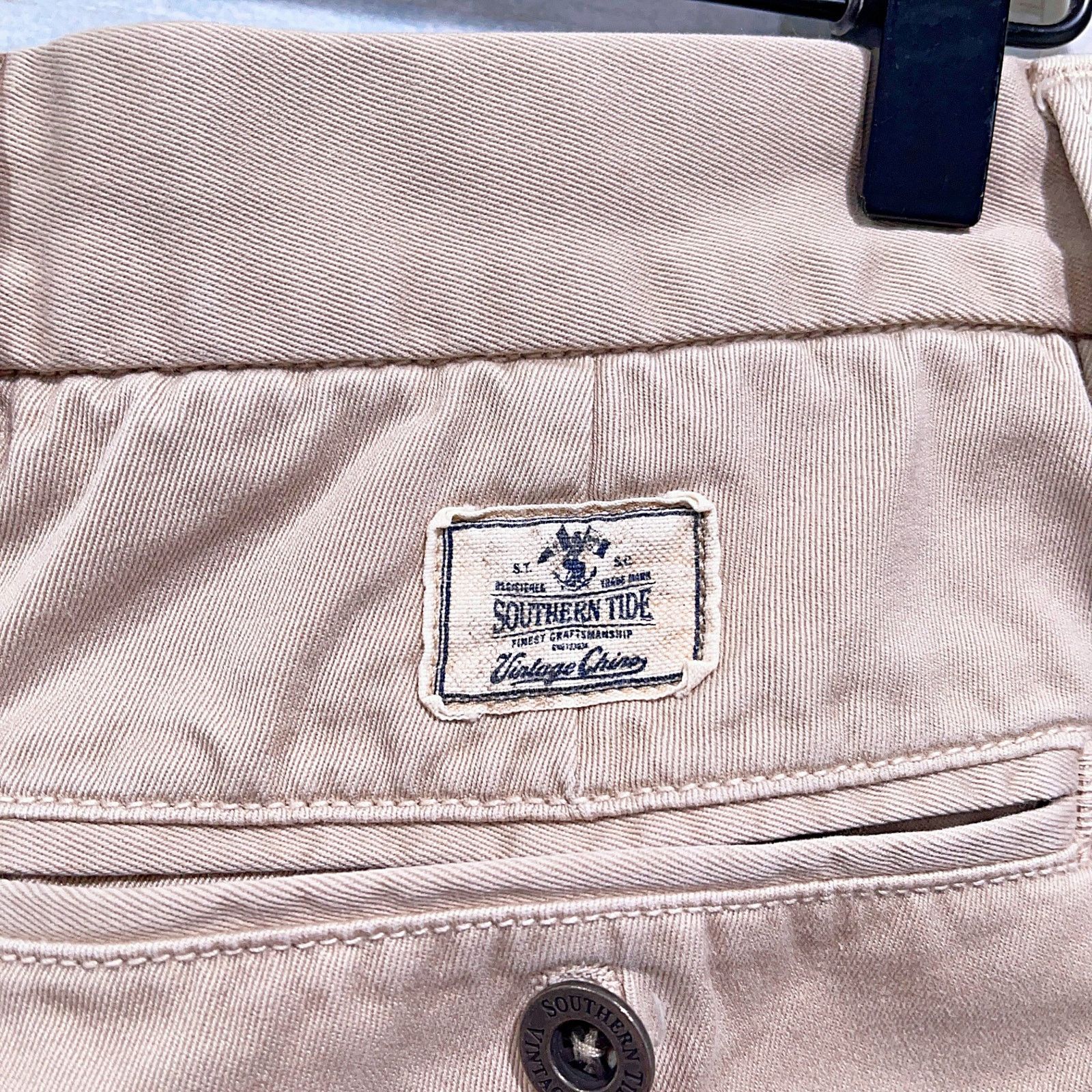 Southern Tide Southern Tide 7.5 Allen Flat Front Chino Shorts Khaki Men 30 Size US 30 / EU 46 - 5 Thumbnail