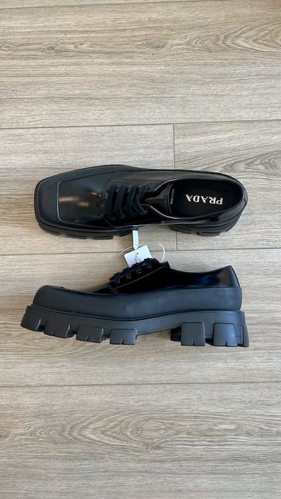 Prada calzature outlet uomo shoes