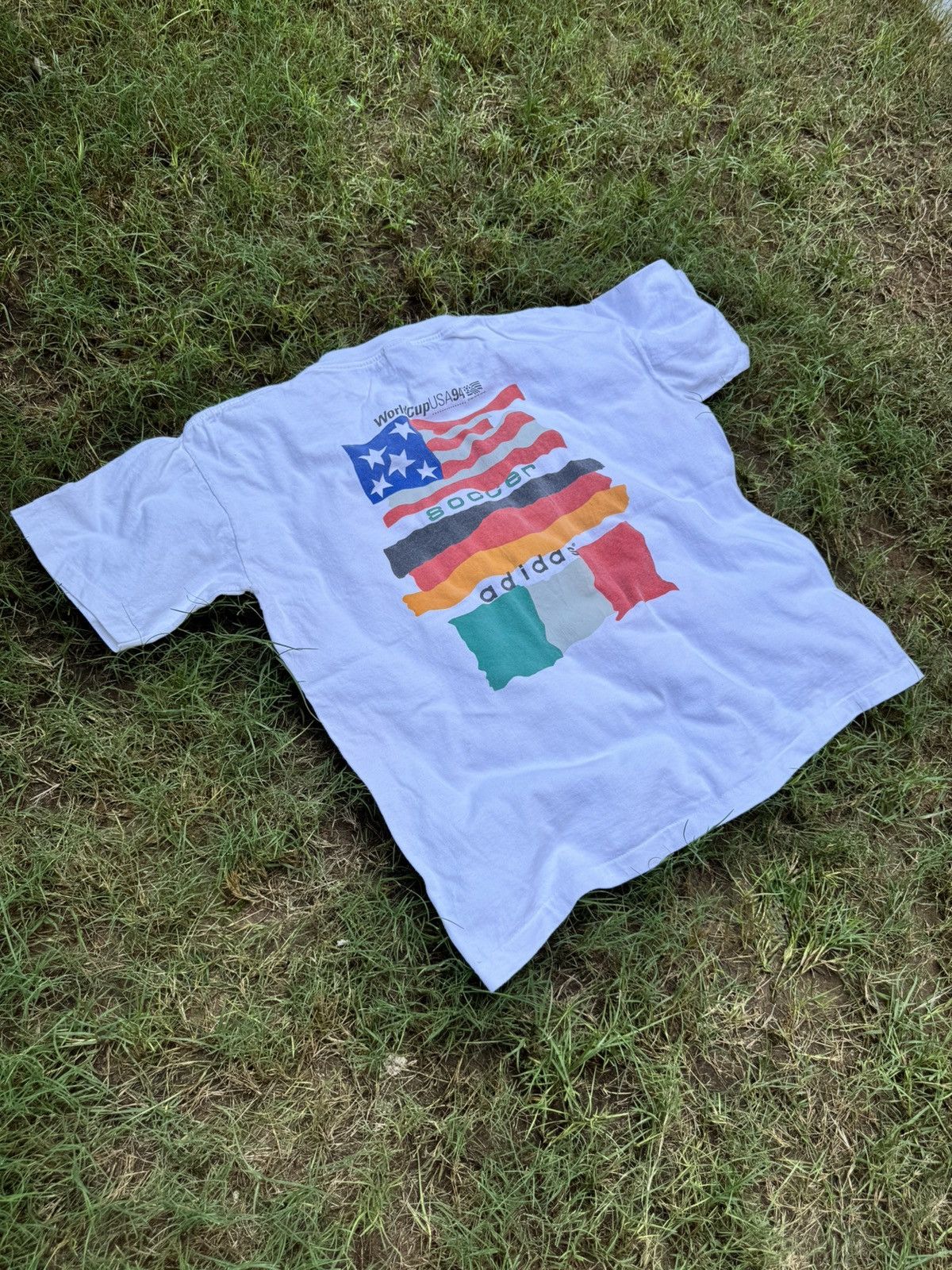 Adidas Vintage soccer World Cup USA94 T-shirt 90s Size US L / EU 52-54 / 3 - 8 Thumbnail