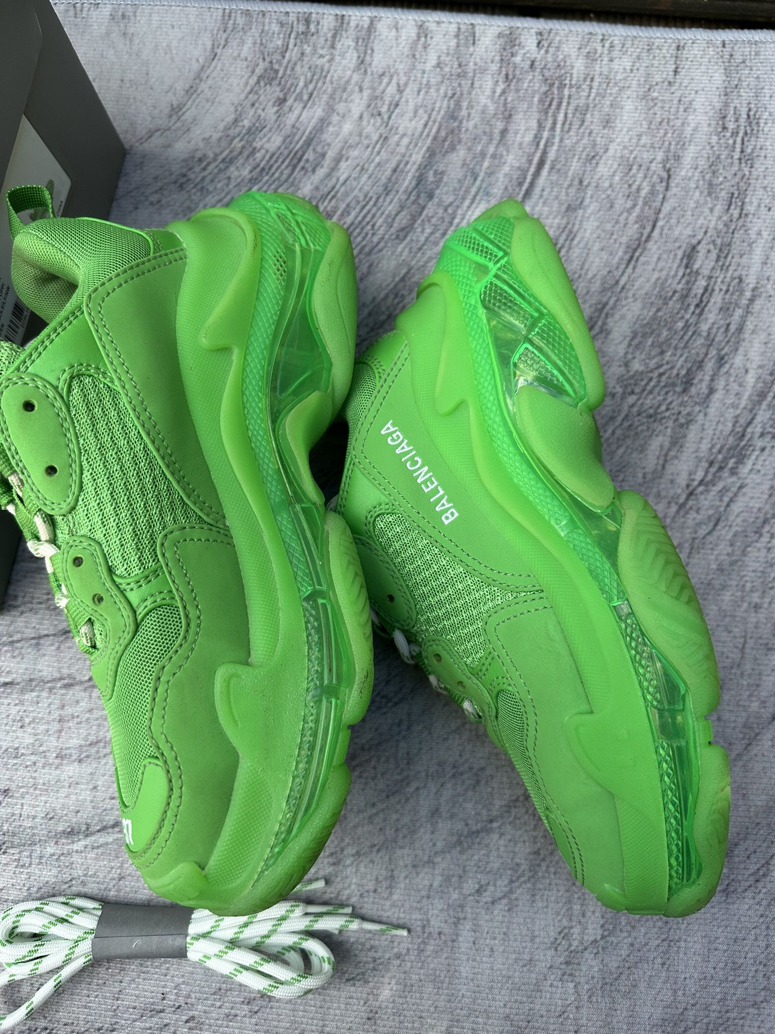 Balenciaga Balenciaga Triple S Sneakers Neon Green Clear Sole Shoes Size US 7 / IT 37 - 7 Thumbnail