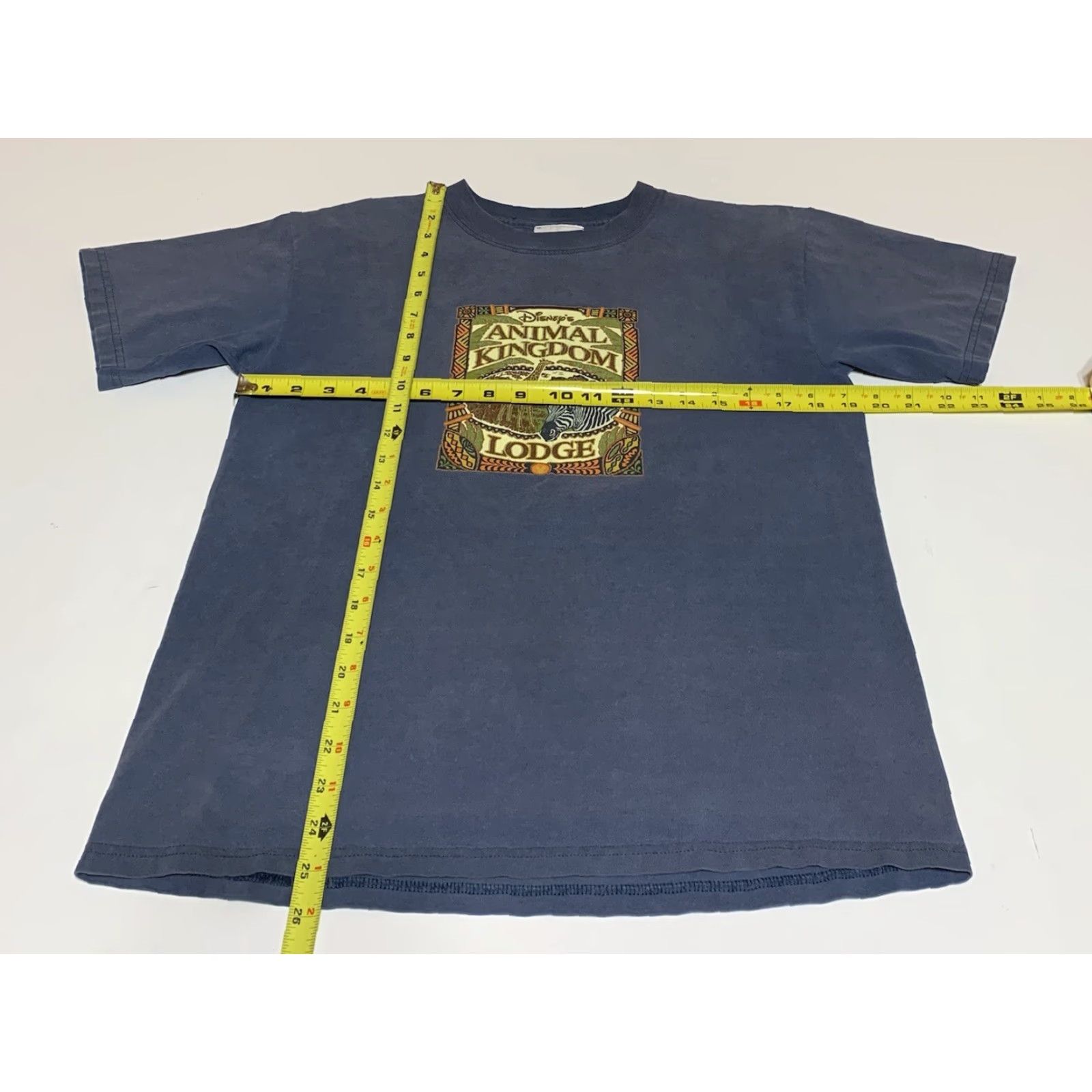 Disney Disney Disney Animal Kingdom Lodge Shirt M Blue Short Sleeve Crew Neck 100% Cotton Graphic Tee Logo Vintage No Size US M / EU 48-50 / 2 - 4 Thumbnail