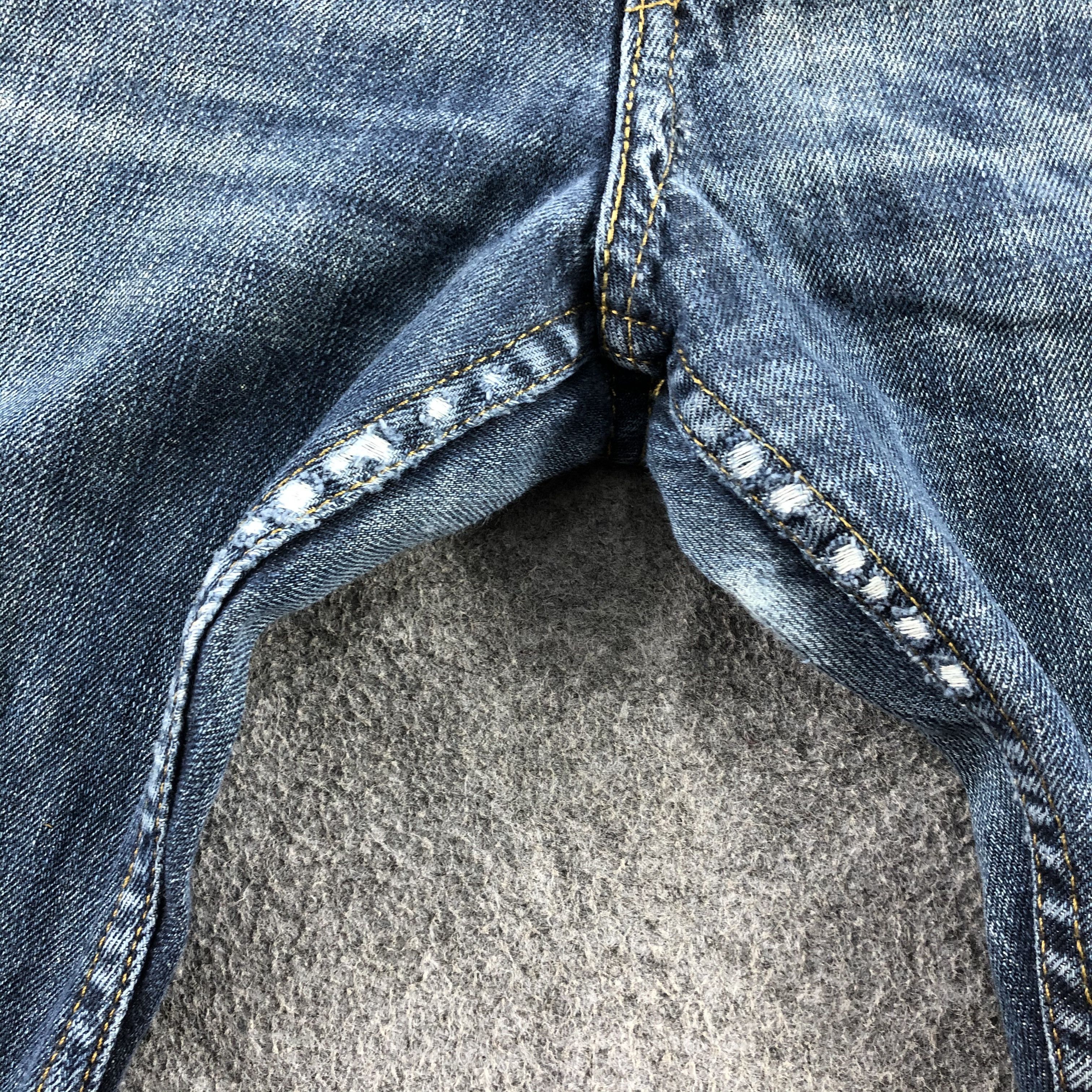 Levi's Vintage Blue Wash Levis 569 Jeans-J2276 Size US 40 / EU 56 - 11 Thumbnail
