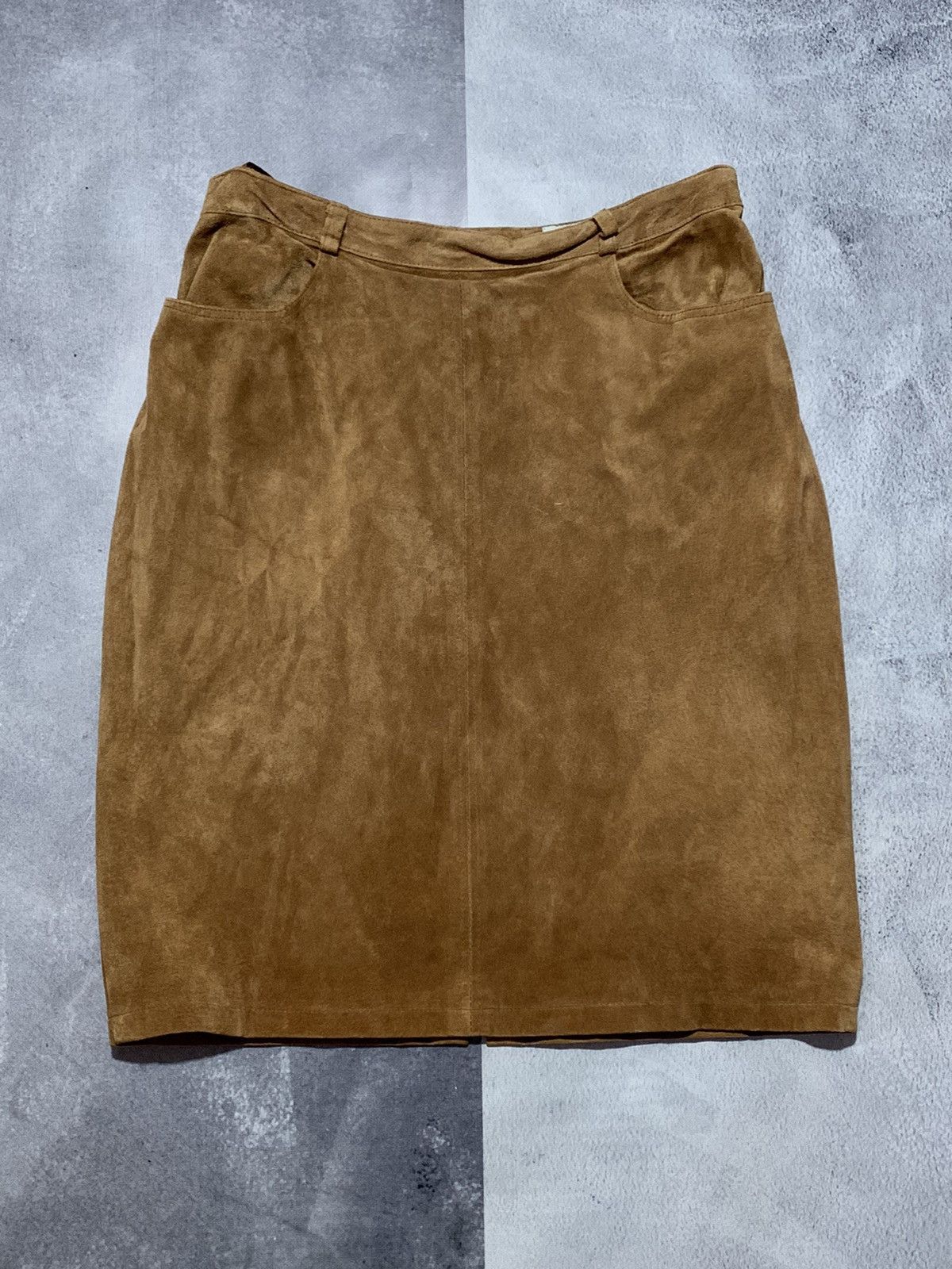 Leather × Vintage Vintage 70s Leather suede midi skirt retro size 34 Size 34" / US 12 / IT 48 - 5 Thumbnail