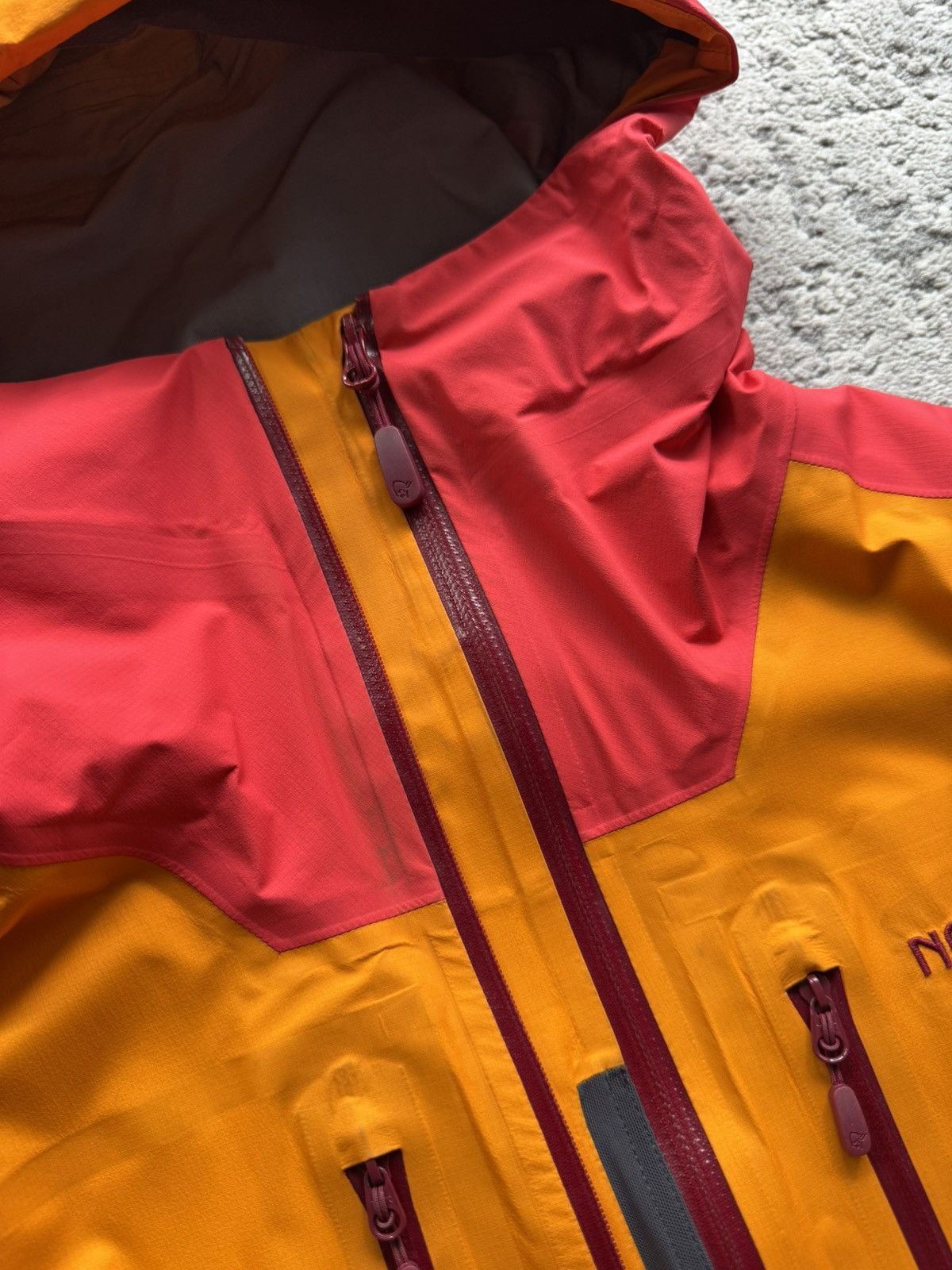 Norrona Norrona Lyngen Gore Tex Orange Crush Jacket Size L WMNS Size L / US 10 / IT 46 - 6 Thumbnail