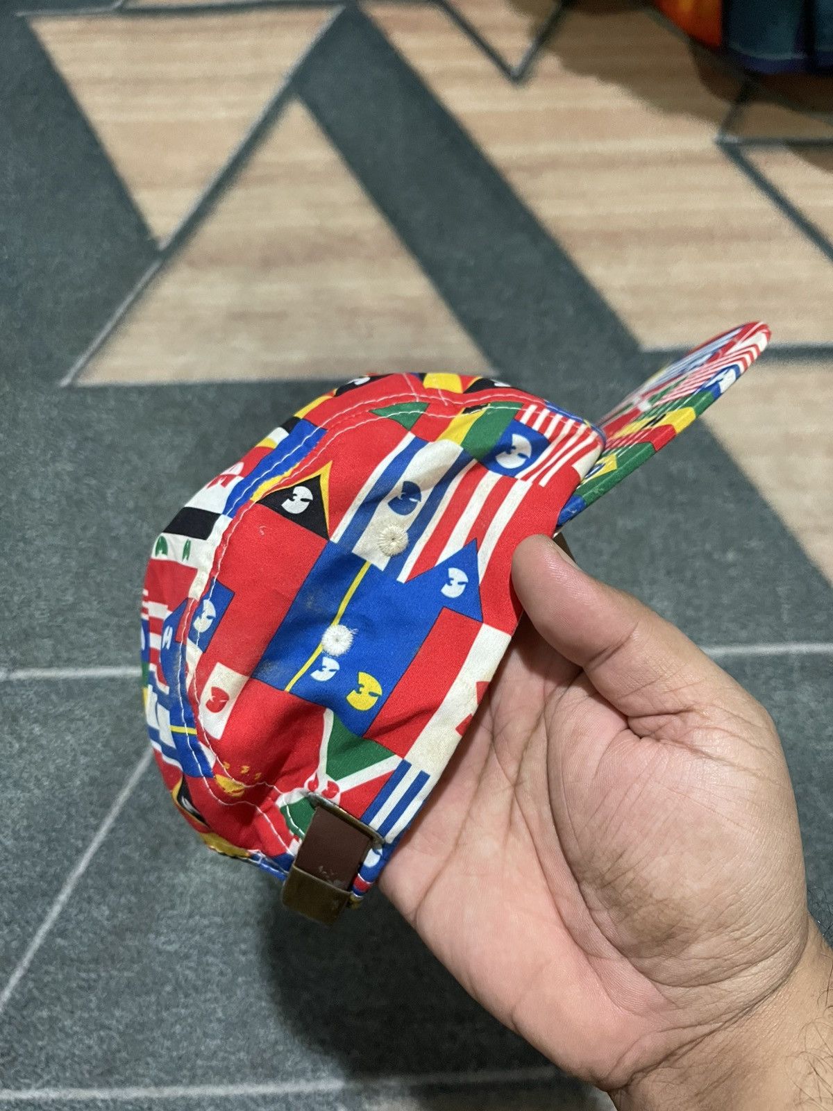 Wu-Tang Clan RARE Wu-Tang Hat 5 Panel International Flags Size ONE SIZE - 3 Thumbnail