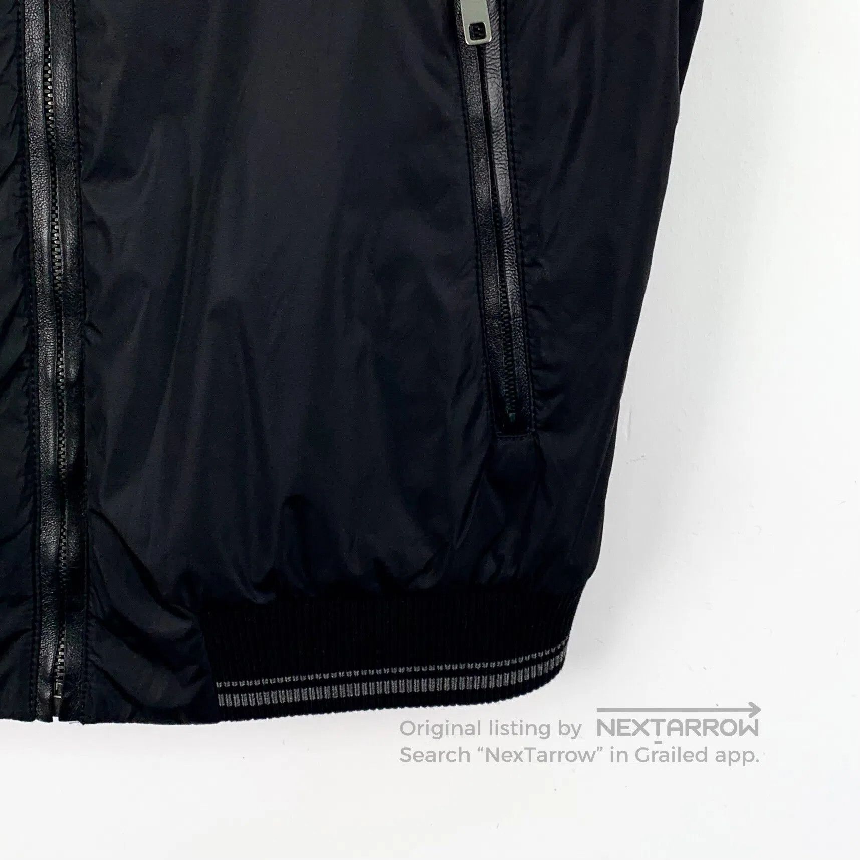 Dolce & Gabbana Dolce Gabbana Black cotton vest jacket with crown bee embr Size US S / EU 44-46 / 1 - 4 Thumbnail