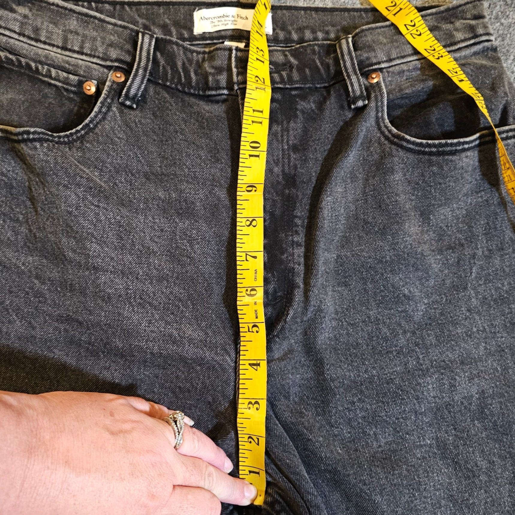 Abercrombie & Fitch Abercrombie & Fitch Jeans Womens 31 Black 90s Straight High Rise Distressed Baggy Footnotes: None Size 24" / US 00 / IT 34 - 6 Thumbnail