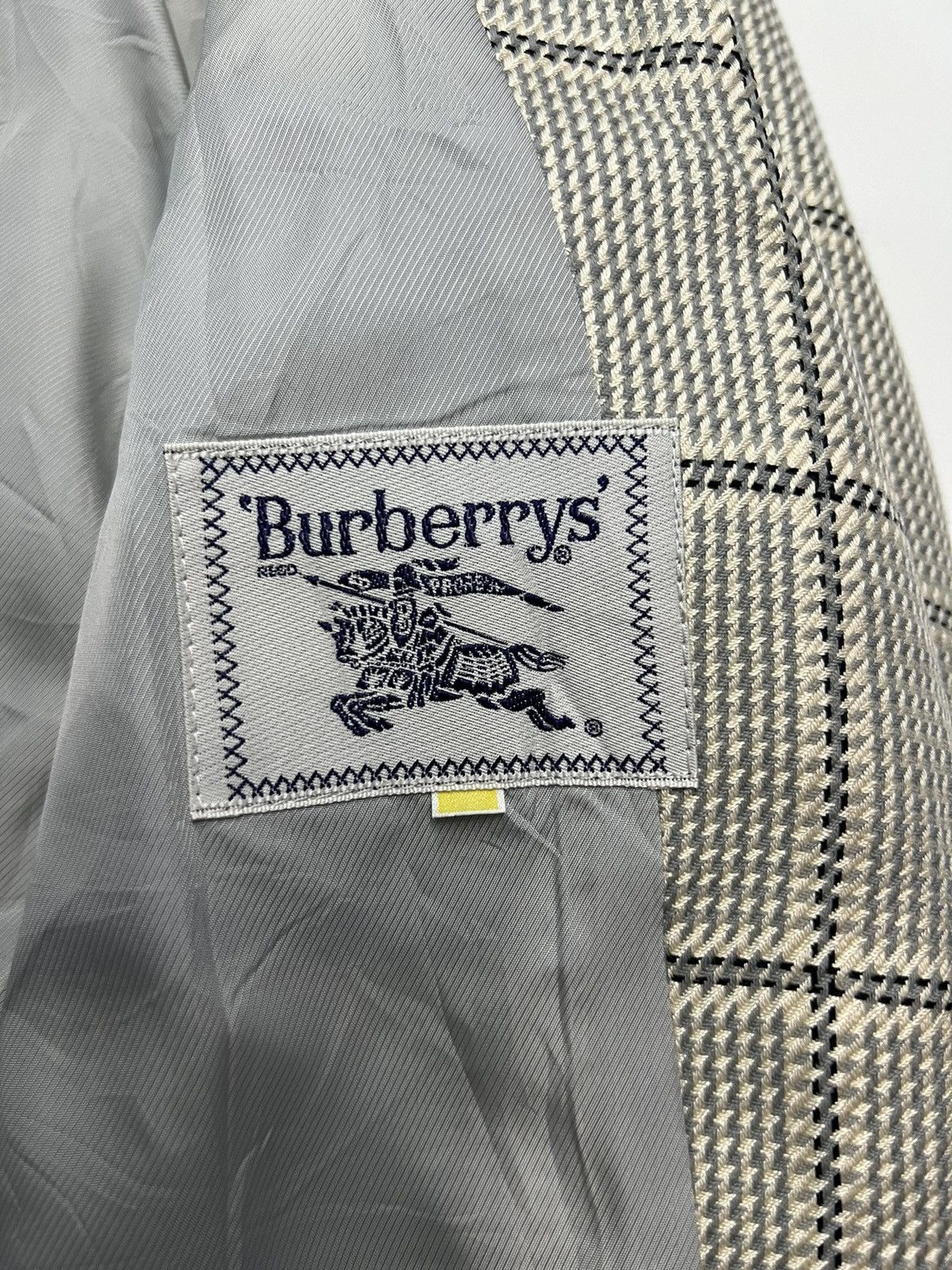 Burberry BURBERRY COAT WOMENSWEAR Size M / US 6-8 / IT 42-44 - 6 Thumbnail