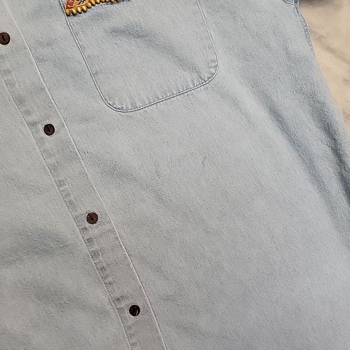 Denime VINTAGE Cambridge Shirt Womens 16 Blue Denim Embroidered Western Boho USA Shirt Ladies 16 Blue Denim Embroidered Western Boho USA Womens Size XXL / US 16-18 / IT 52-54 - 8 Thumbnail