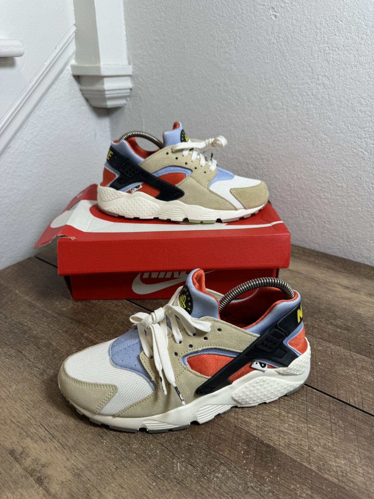 Nike Nike Huarache Run GS DV2196 700 Multicolor Size 6.5 Y 8 W Size US 6.5 / EU 39-40 - 2 Thumbnail