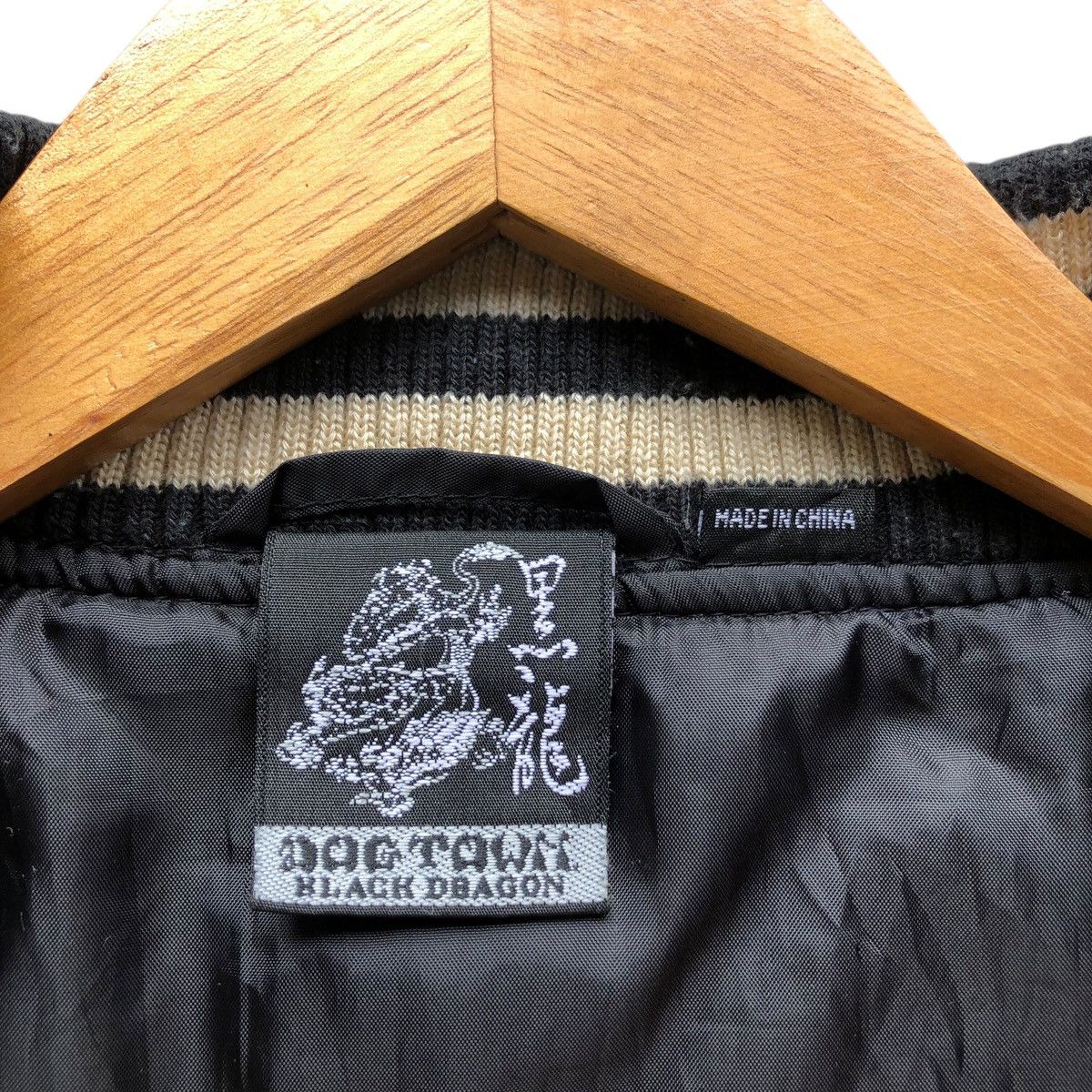 Japanese Brand Rare🔥 vintage DOGTOWN skull black dragon sukajan jacket Size US L / EU 52-54 / 3 - 7 Thumbnail