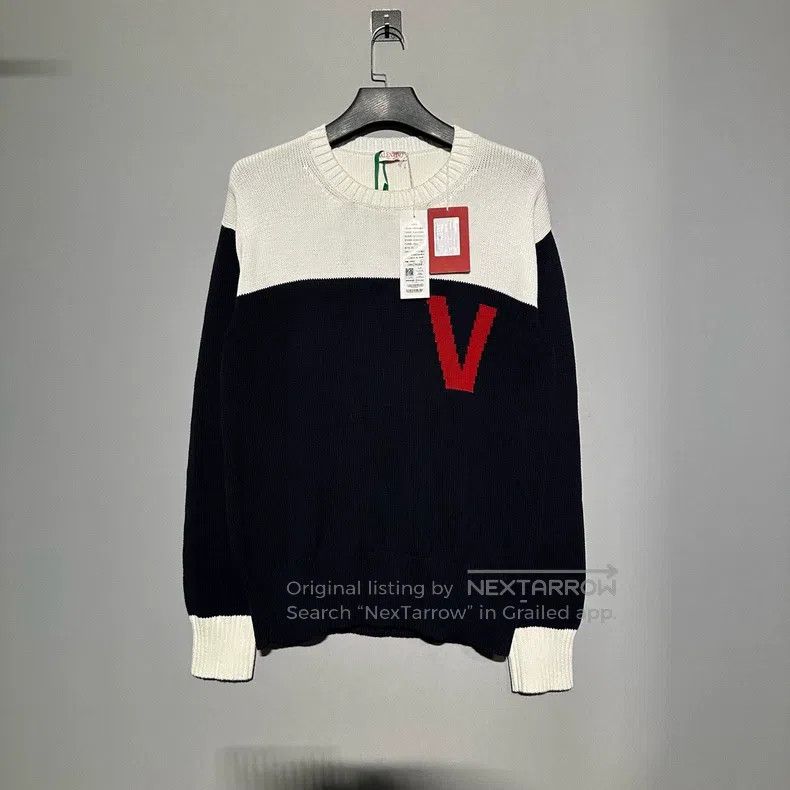 Valentino Valentino Color-blocked alphabet jacquard crewneck long-sl Size L / US 10 / IT 46 - 1 Thumbnail