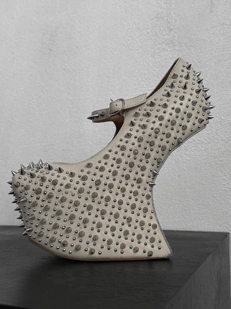 Jeffrey Campbell Jeffrey Campbell Alien Spikes Heels Size US 4 / IT 34 - 2 Thumbnail