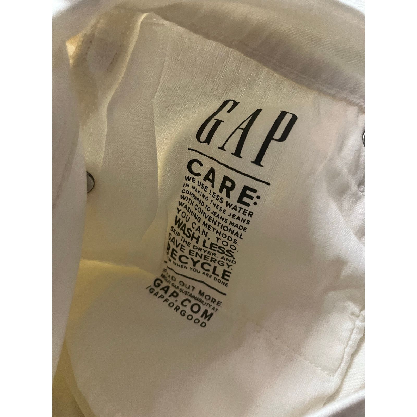 Gap GAP Women-High Rise Cheeky Straight Jeans/White/28R/ NWOT Size 28" / US 6 / IT 42 - 7 Thumbnail
