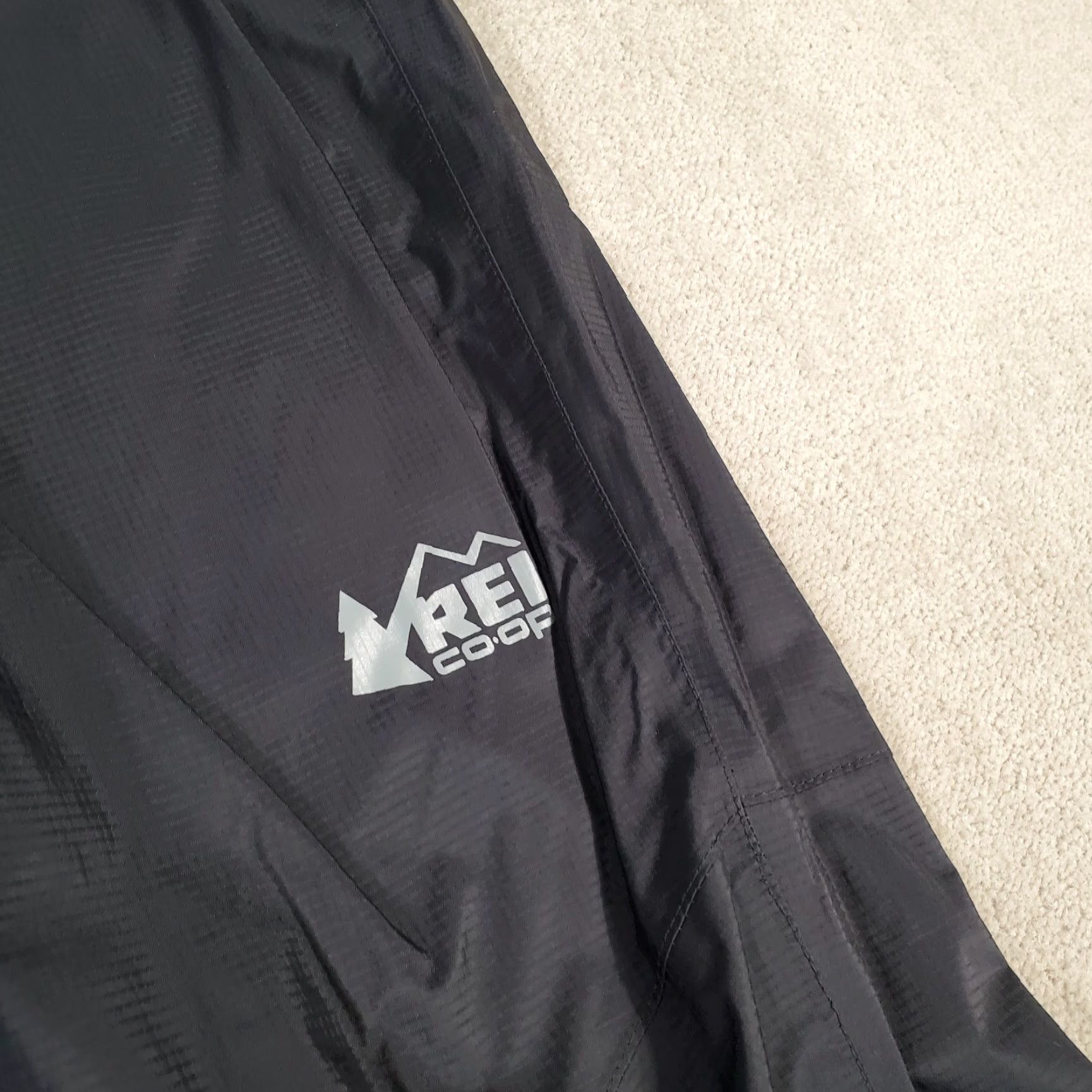 Vintage REI Co Op Waterproof Pants Mens XL Black Nylon Hiking Logo Windbreaker Pants Size US 36 / EU 52 - 3 Thumbnail