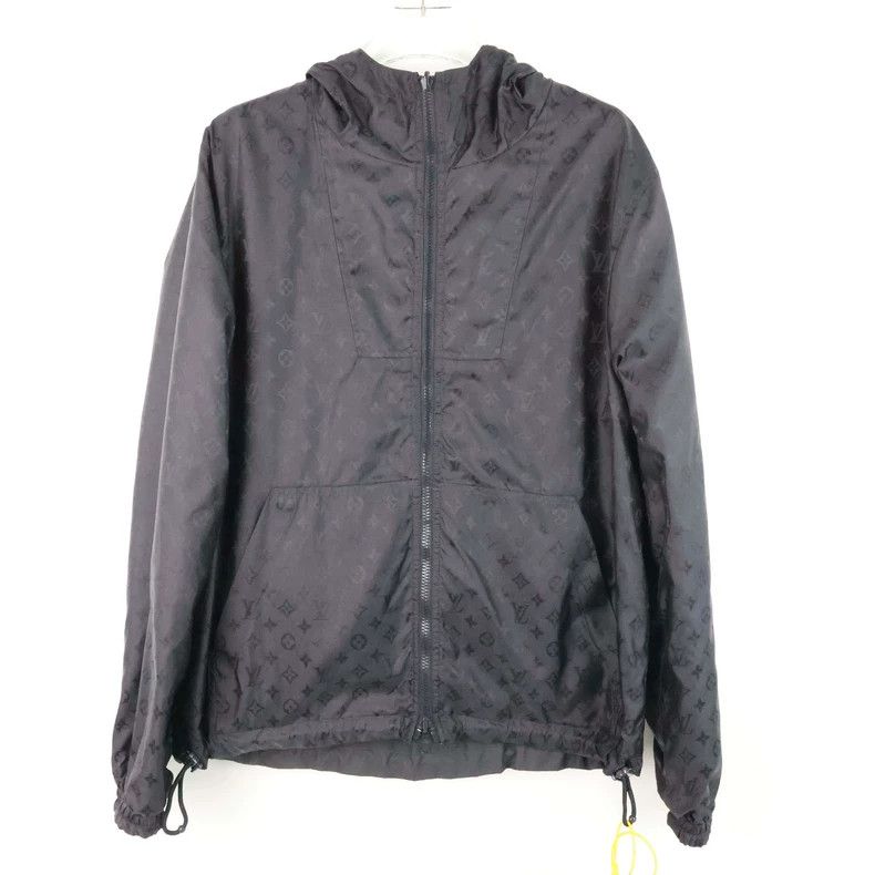Louis Vuitton Logo-printed reversible windproof casual hoo