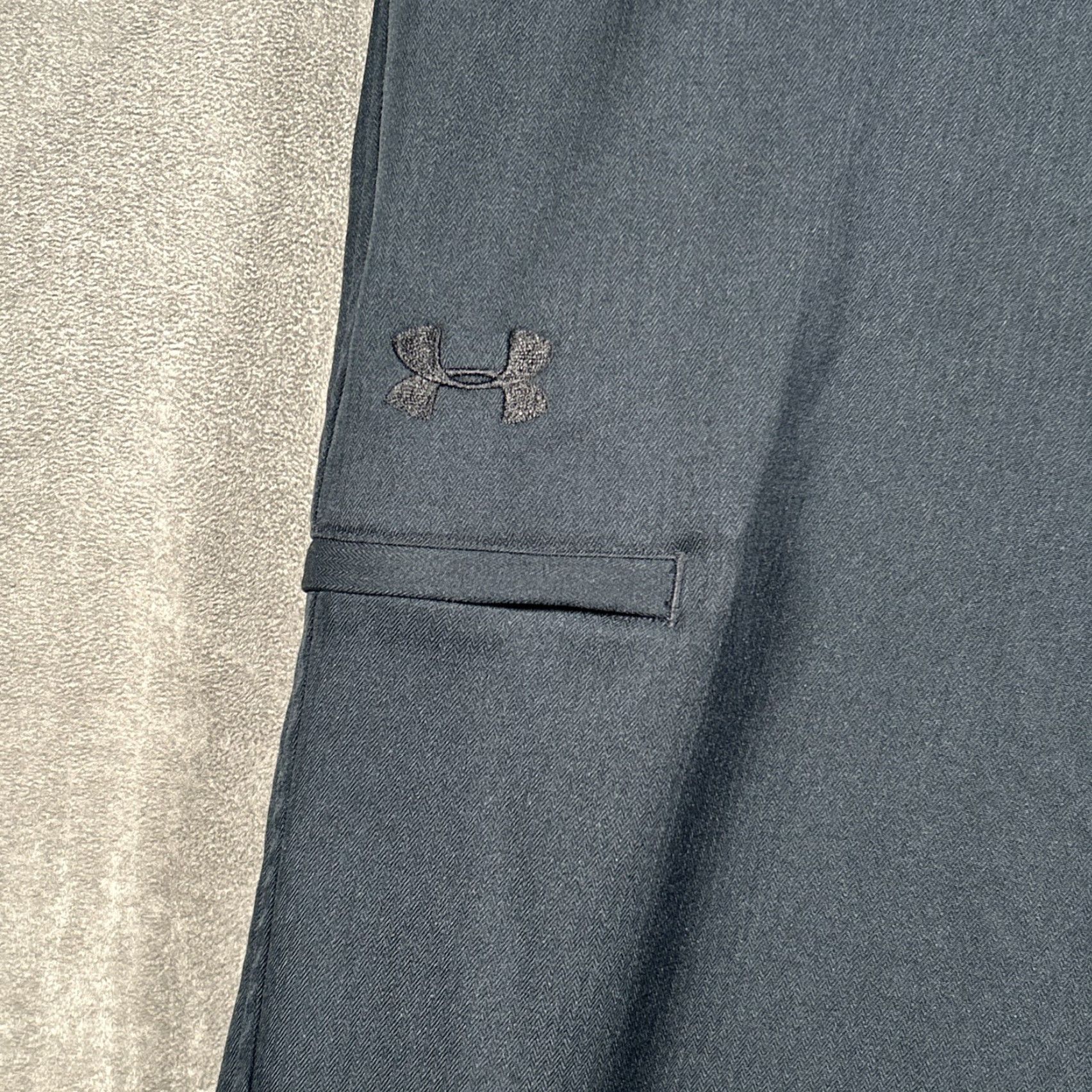 Under Armour Under Armour Performance Mens Pants 36X30 Black Stretch Zip Side Cargo Pocket Size US 36 / EU 52 - 3 Thumbnail