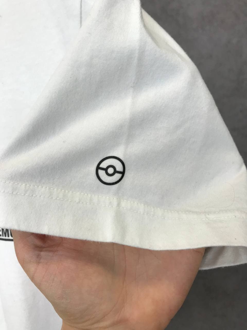 Uniqlo Meguru Yamaguchi x Pokémon x UniqloJapanese comics movie tee Size US M / EU 48-50 / 2 - 6 Thumbnail
