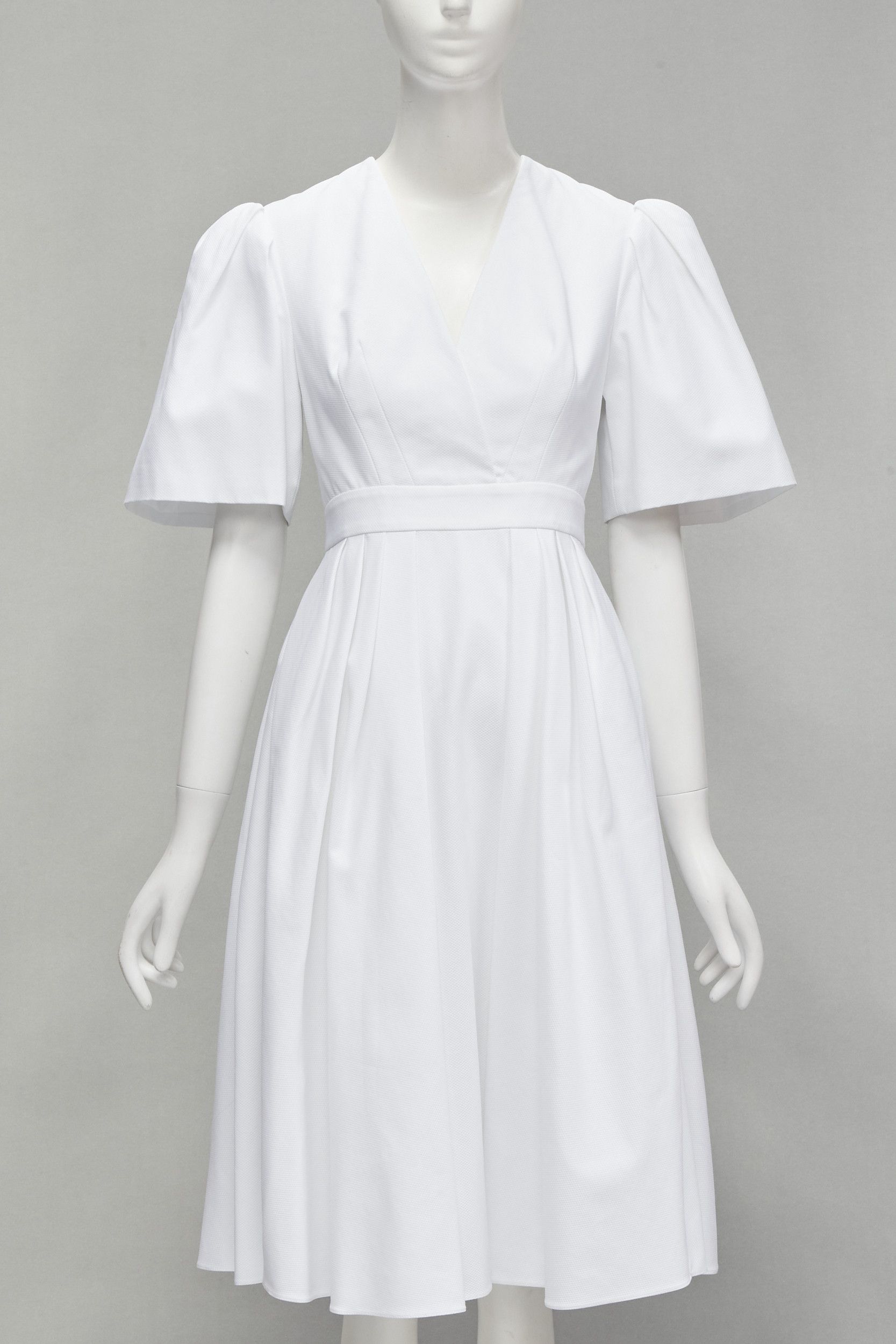 Alexander McQueen ALEXANDER MCQUEEN white structural bell sleeve V neck midi dress IT38 XS Size XS / US 0-2 / IT 36-38 - 1 Thumbnail