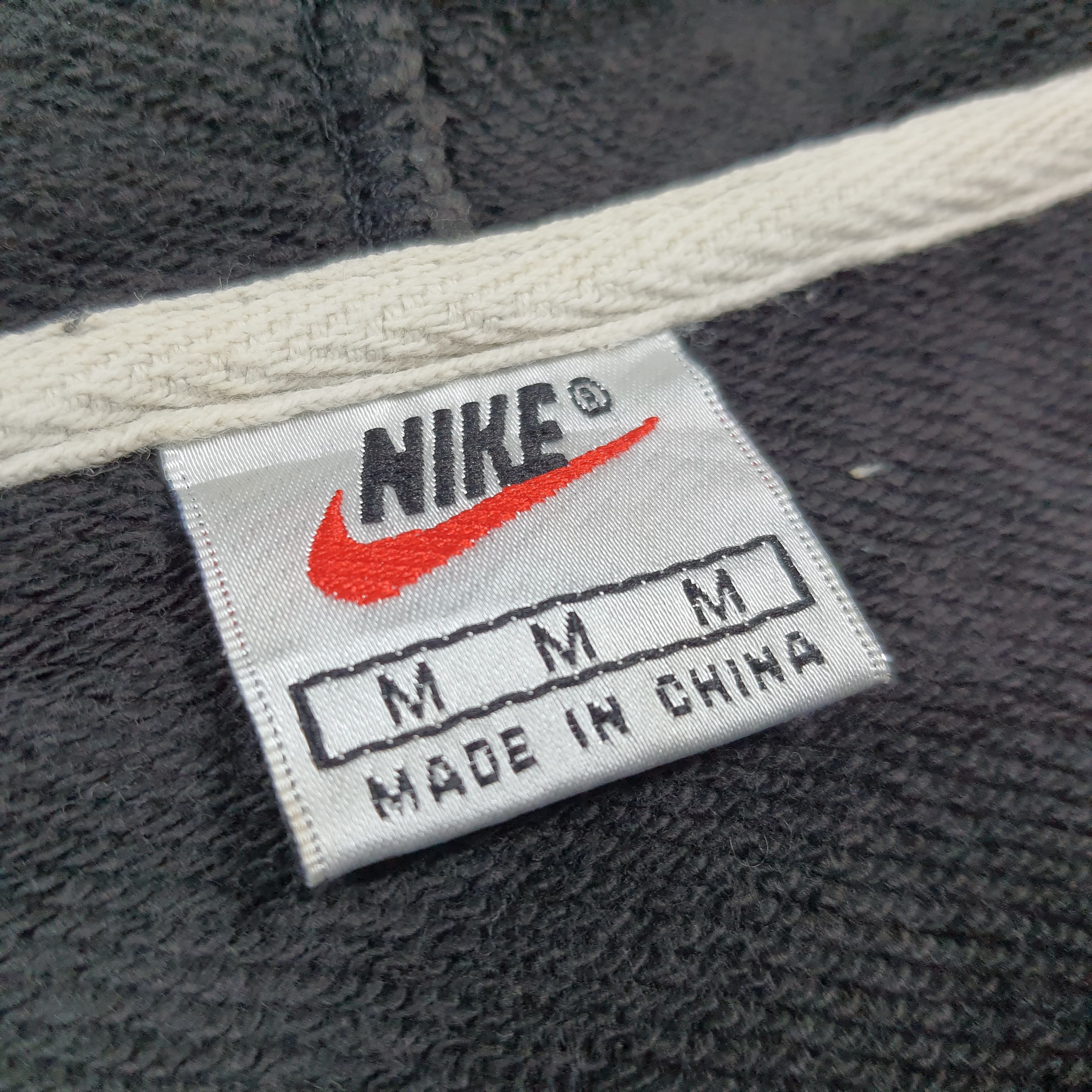 Nike Vintage Nike Hoodie 1/4 Zip Sweatshirt Streetwear C288N25 Size US M / EU 48-50 / 2 - 6 Thumbnail