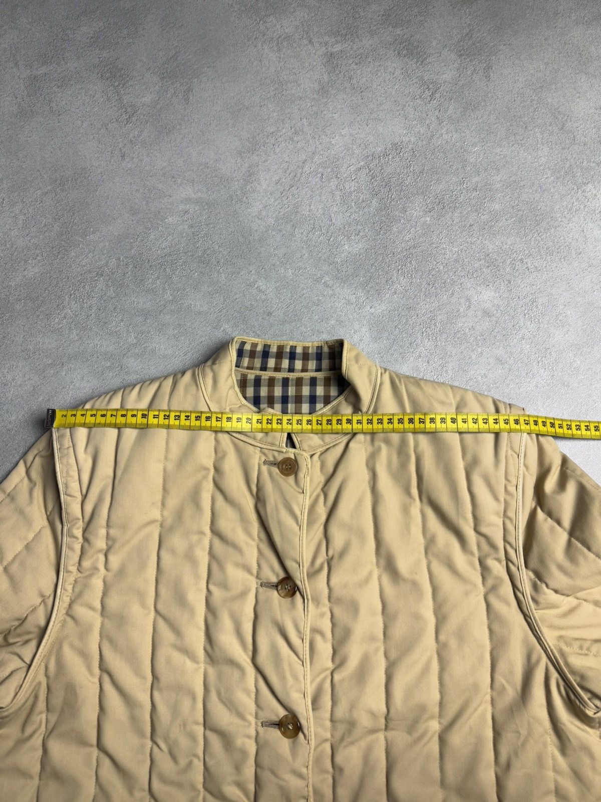 Aquascutum Aquascutum Padded Jacket Round Neck House Check Lining Size L / US 10 / IT 46 - 12 Thumbnail