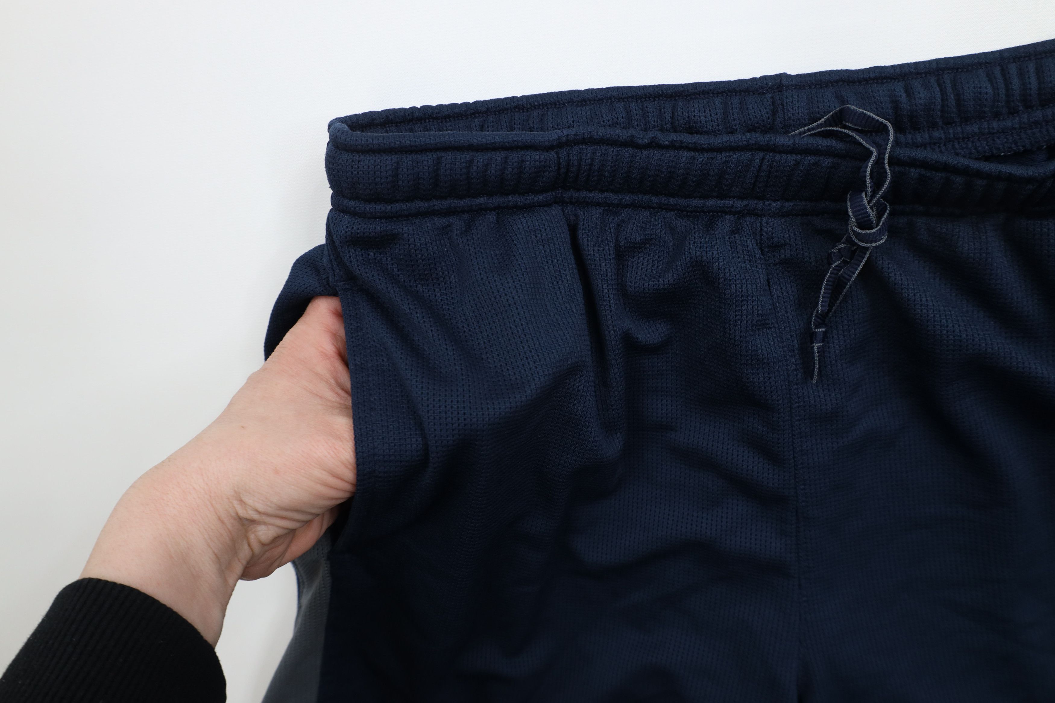 Nike × Vintage Vintage Nike Scott Mini Swoosh Thermal Knit Shorts Blue Size US 34 / EU 50 - 9 Thumbnail