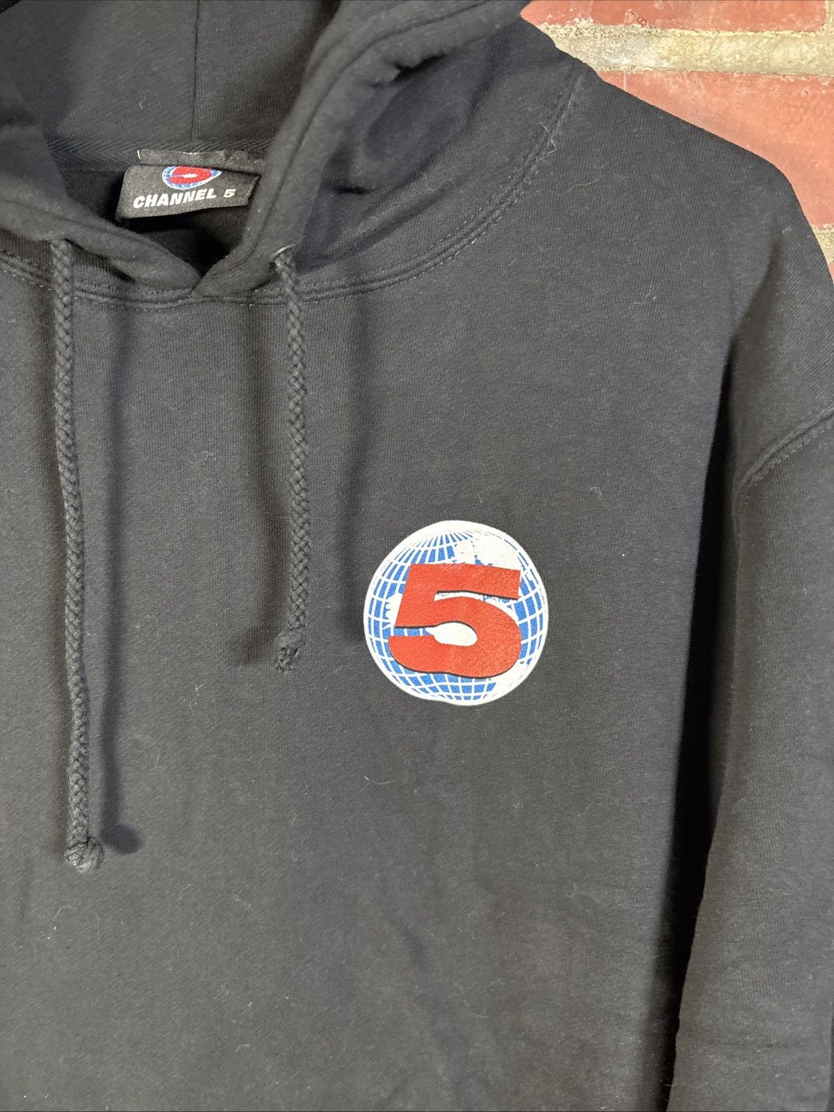 Other Channel 5 News Hoodie Sweatshirt Big Dual Graphics Sz M Size US M / EU 48-50 / 2 - 3 Thumbnail