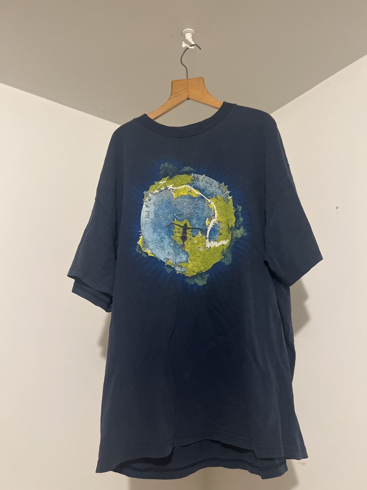 2002 Y2K Yes Fragile Tee
