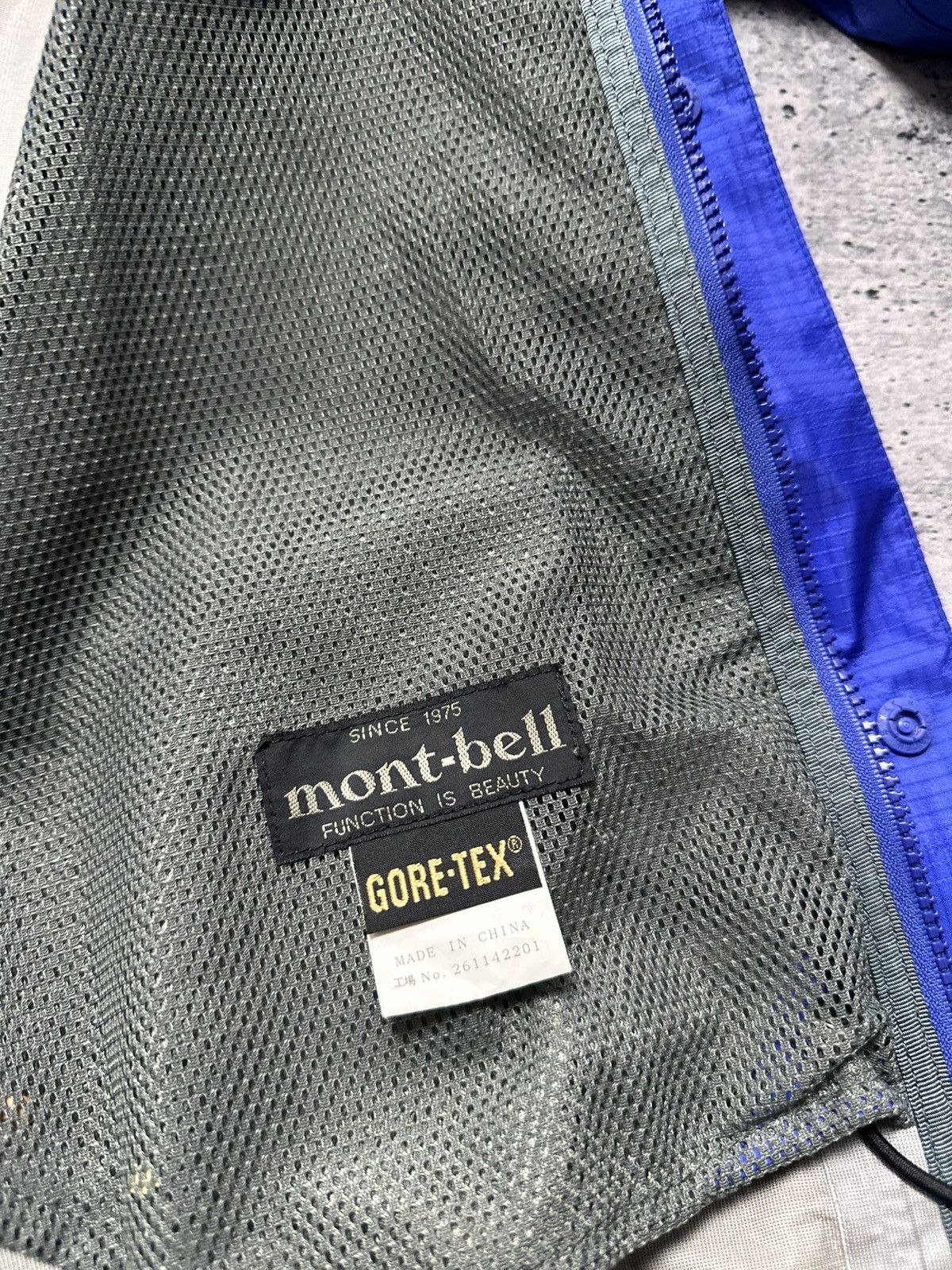 Montbell Vintage 90s Montbell Gore-Tex Ski Japan Outdoor Jacket Y2K Size US L / EU 52-54 / 3 - 12 Thumbnail