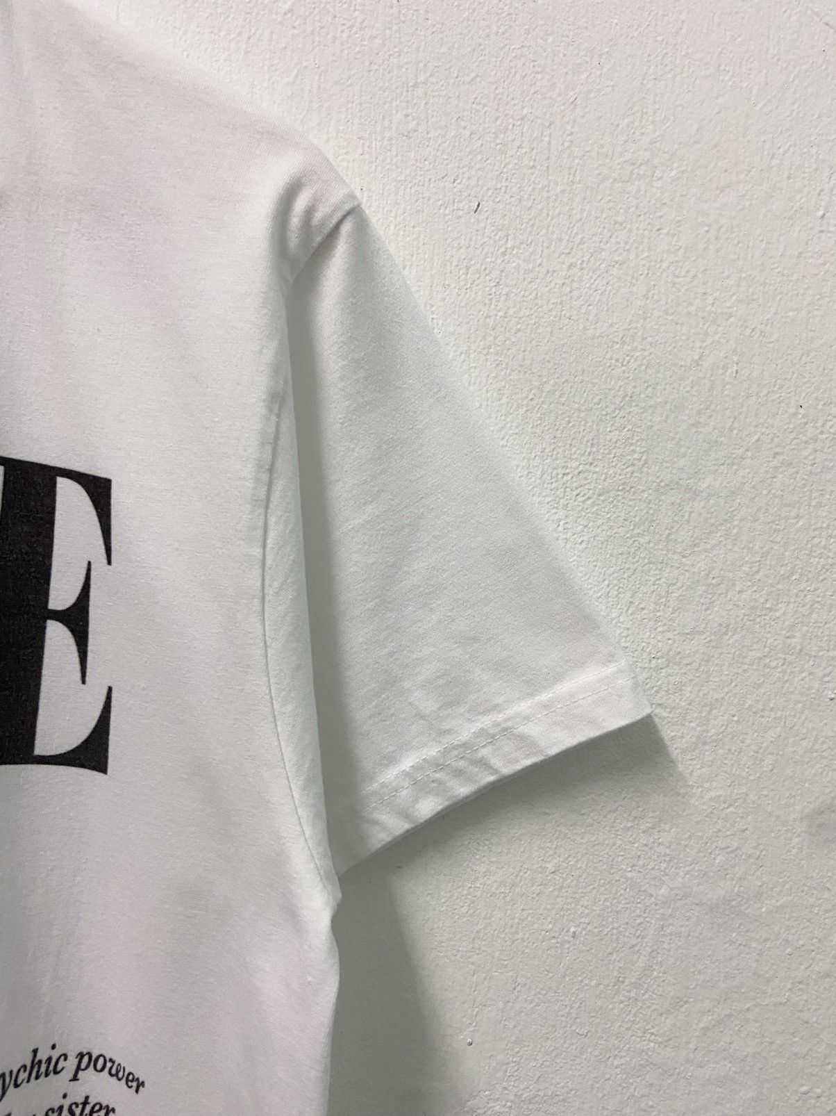 Anime × Japanese Brand × Pervert 2000's Bootleg Anime One Punch Man Fubuki Vogue T-Shirt Size US M / EU 48-50 / 2 - 9 Thumbnail